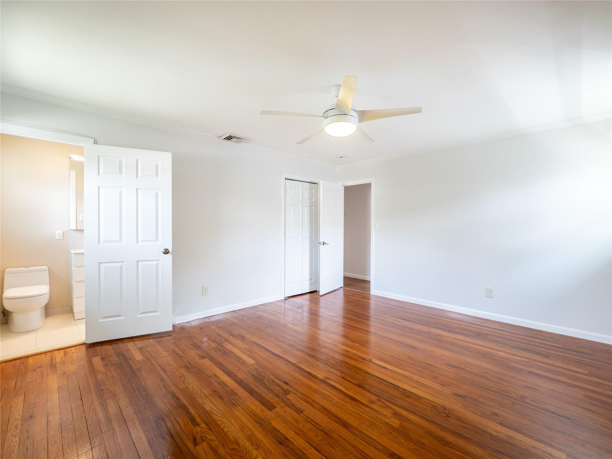 22 Heathcote Drive, Albertson, New York image 11