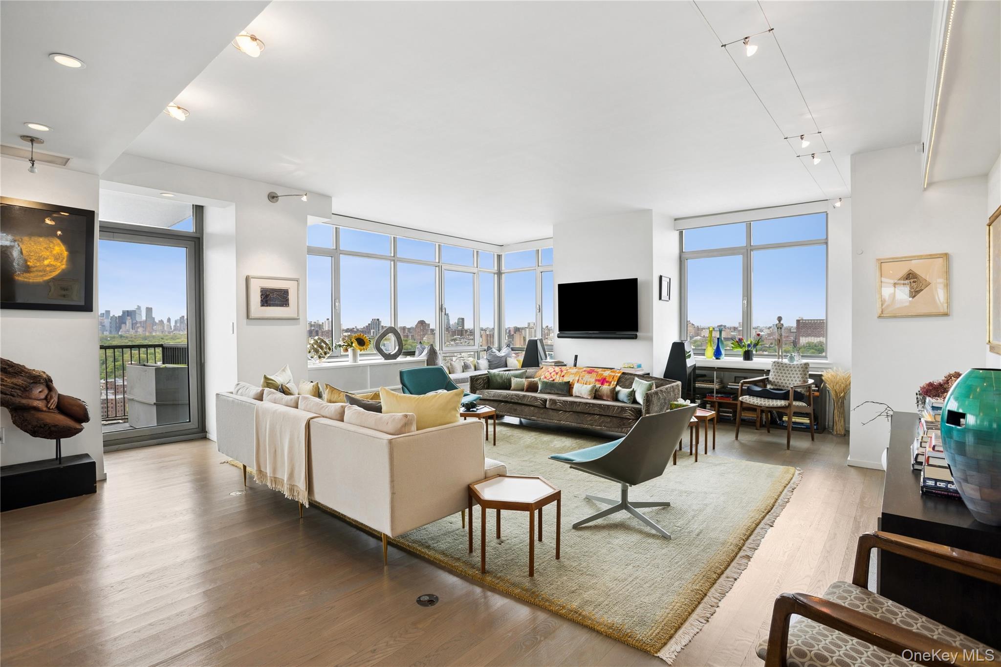 1485 5th Avenue 26D