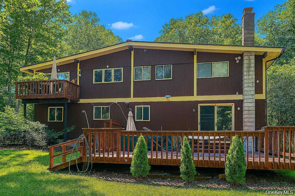 249 Mill River Road