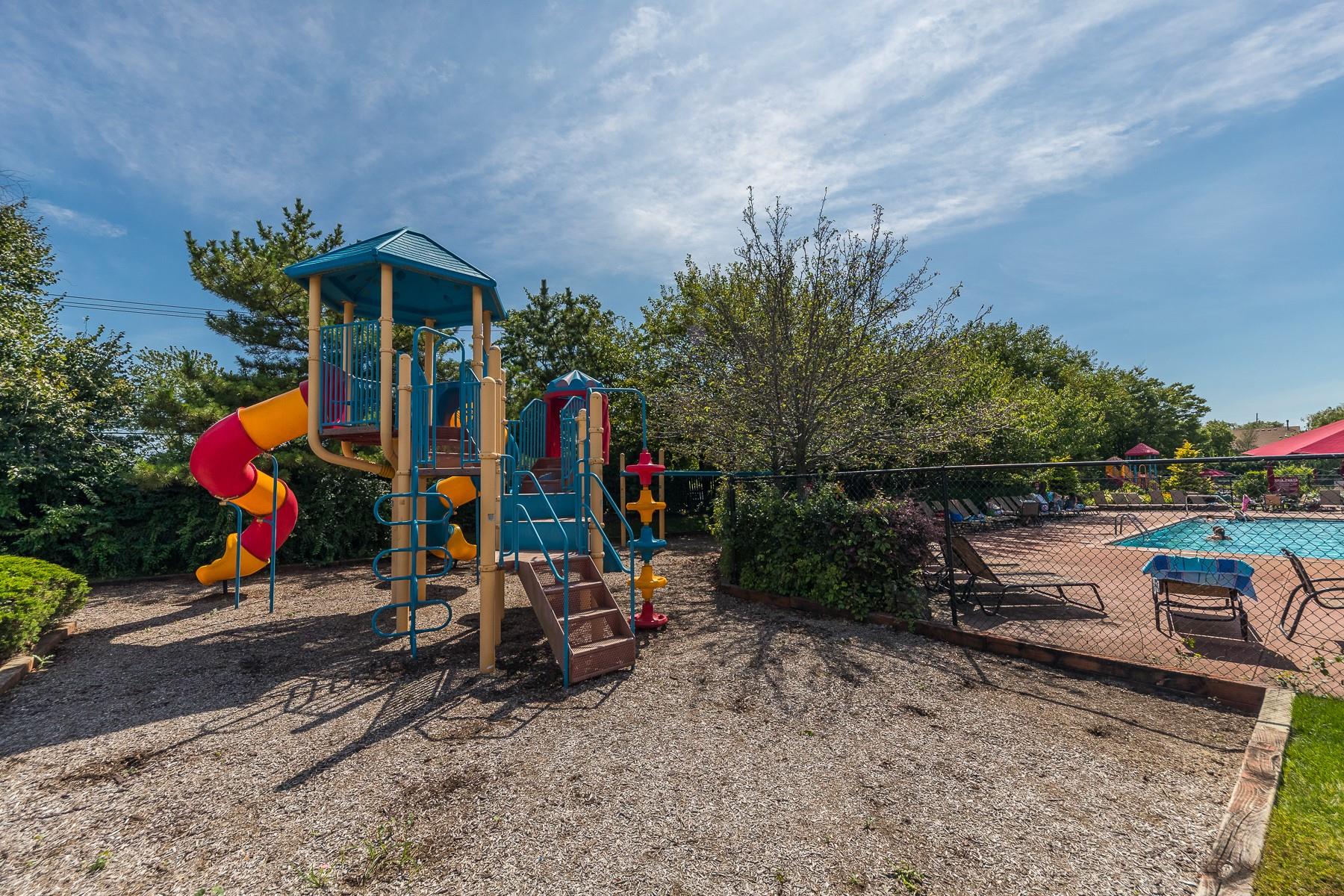 100 Daly Boulevard #1509, Oceanside, New York image 16