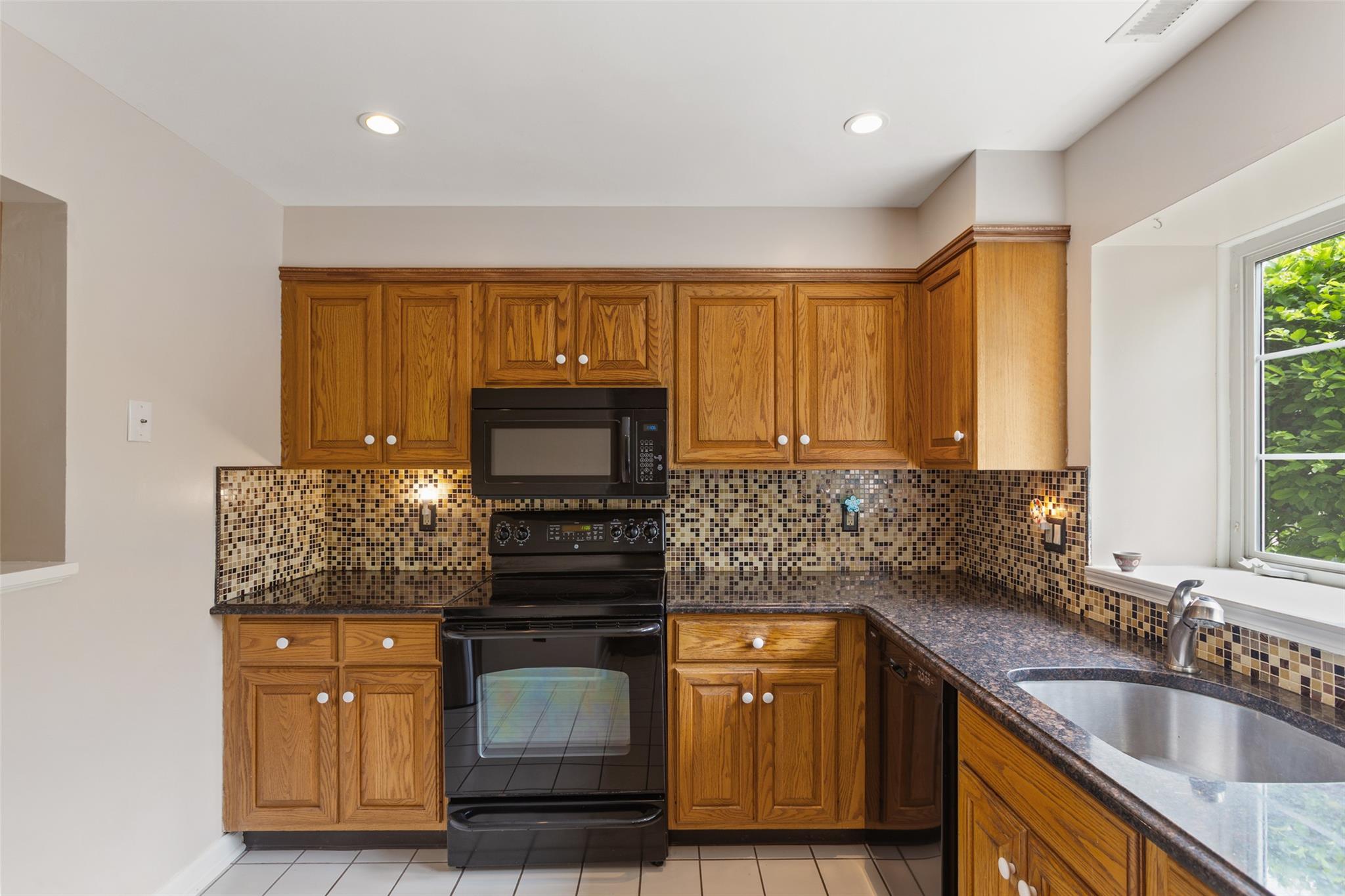 3803 Buttonwood Lane #3803, Carmel, New York image 6