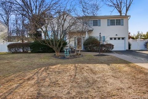 111 Schneider Lane Hauppauge NY 11788