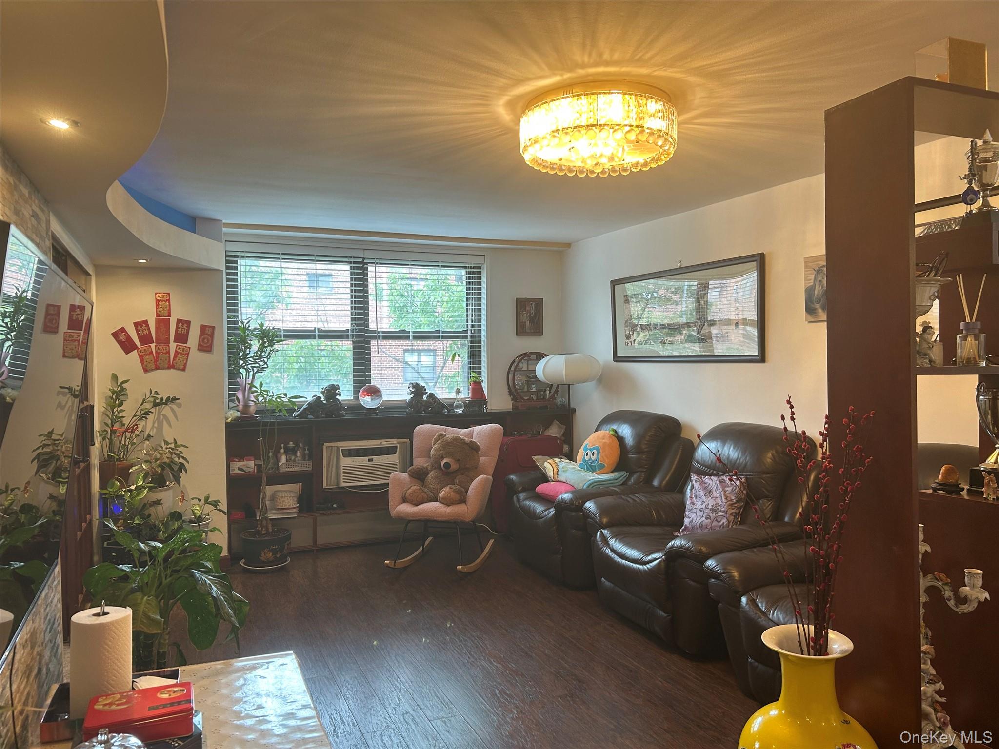 99-05 59 Ave 5C