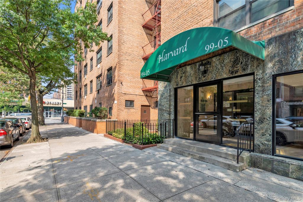 Photo of 99-05 59 Ave Ave #5C, Corona, NY 11368 (MLS # 997414)