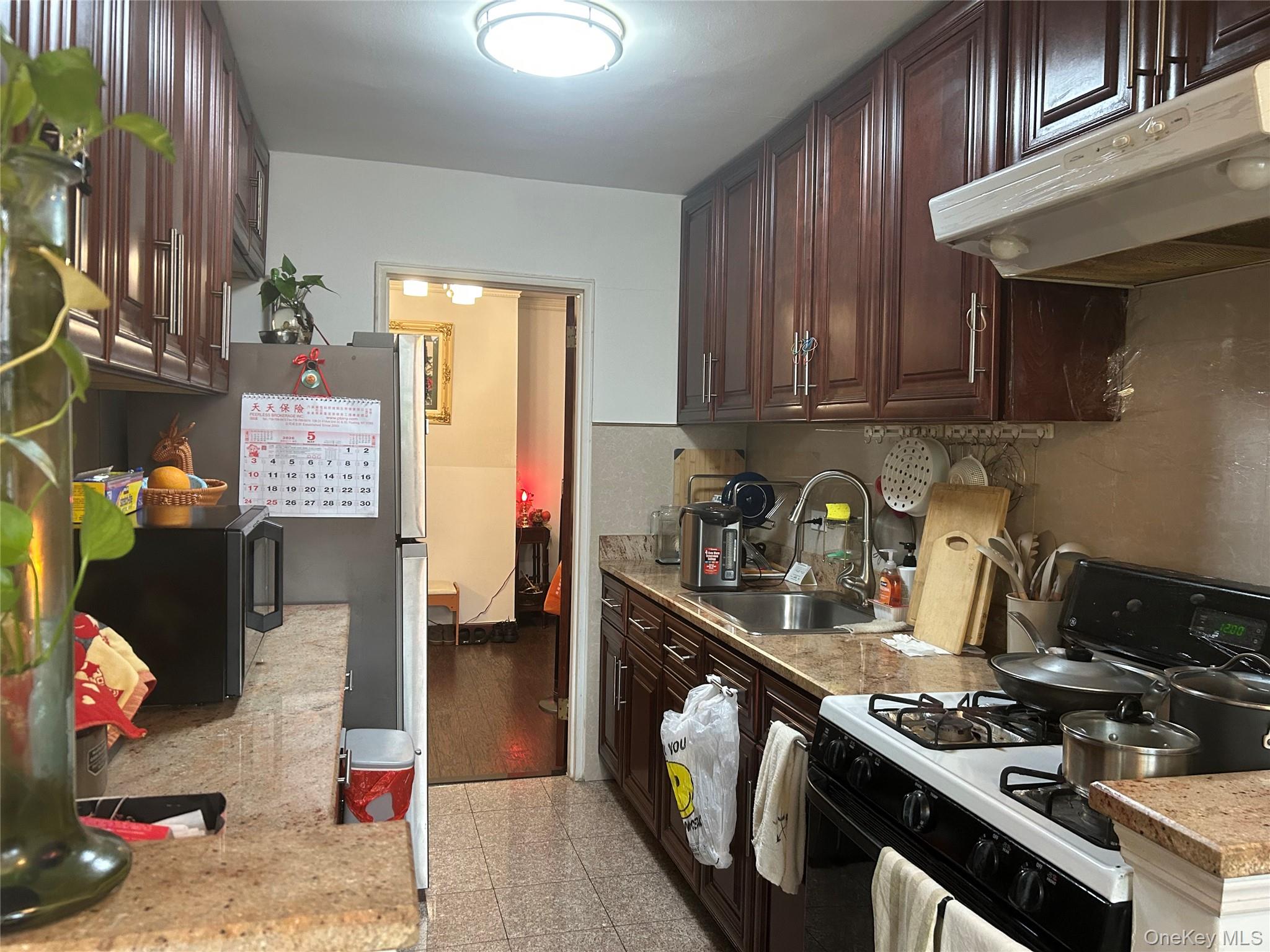 99-05 59 Ave 5C