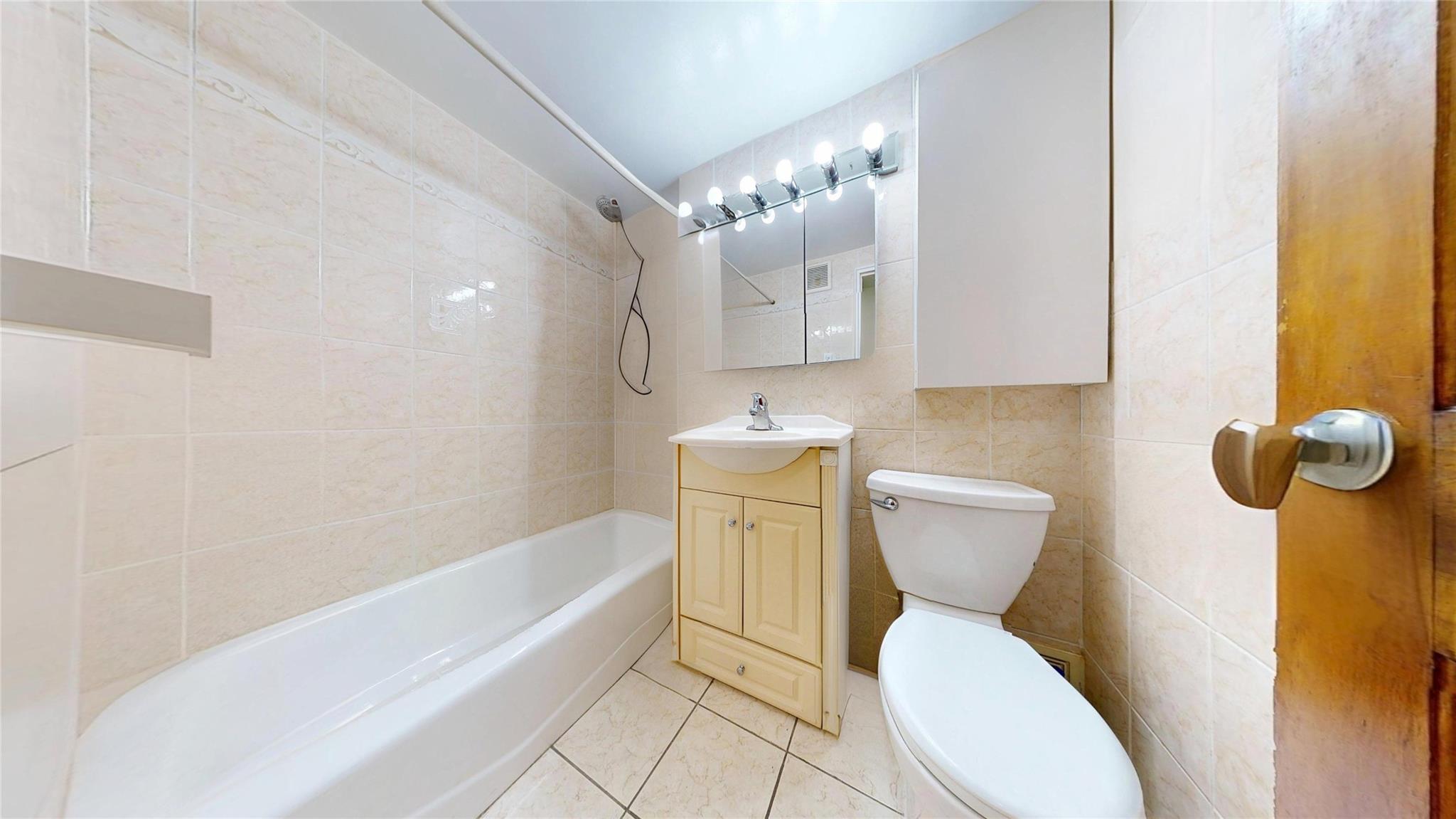 97-40 62nd Drive #9K, Rego Park, New York image 9