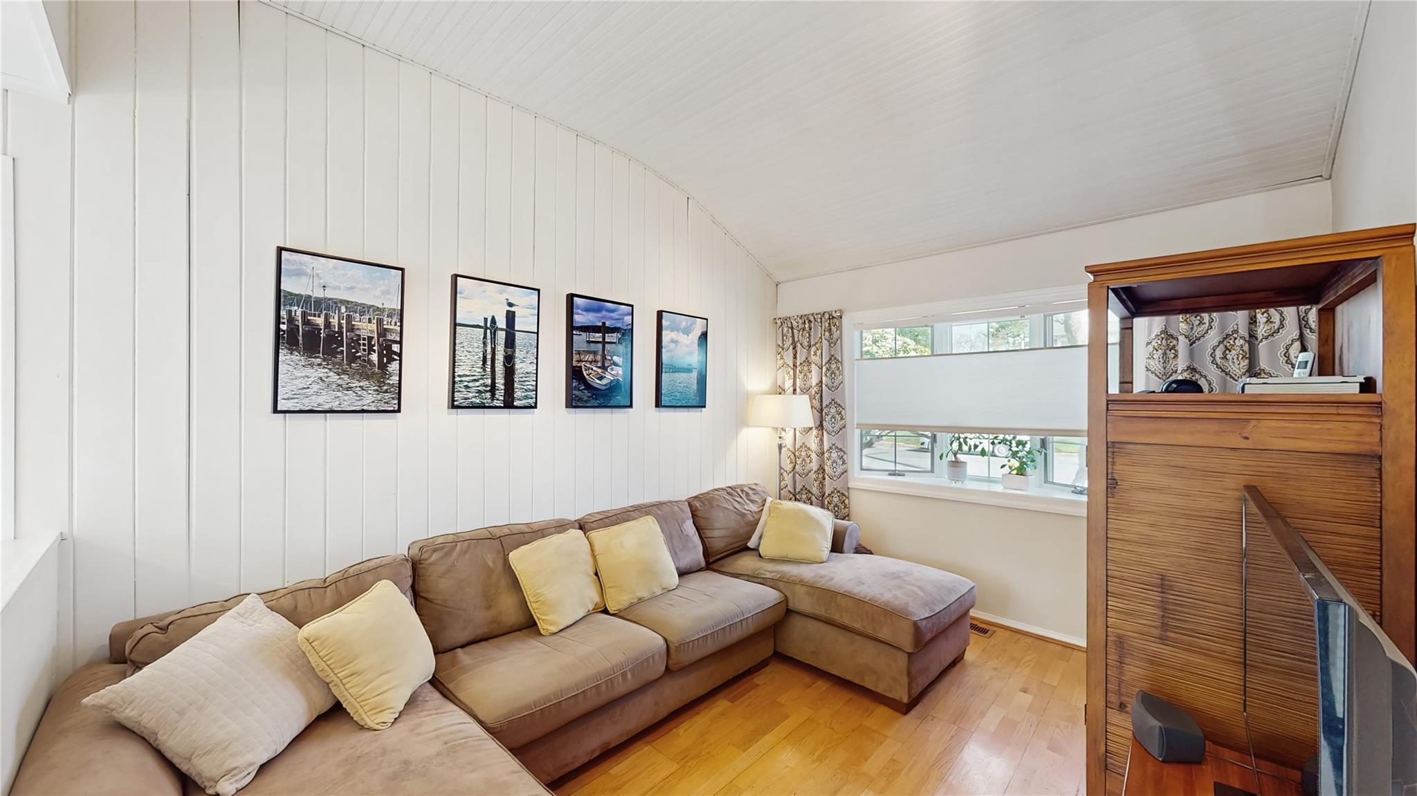 6 New Dorp Place, Melville, New York image 10