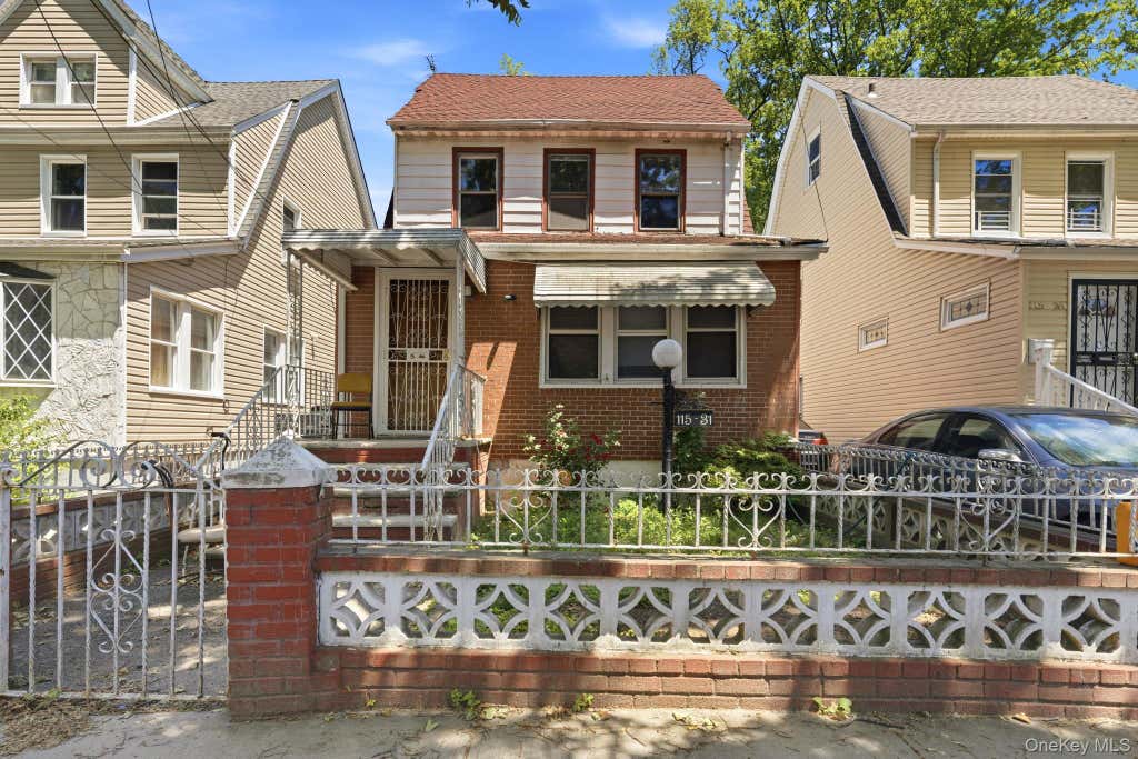 Photo of 11531 197th Street, Saint Albans, NY 11412 (MLS # 1009710)