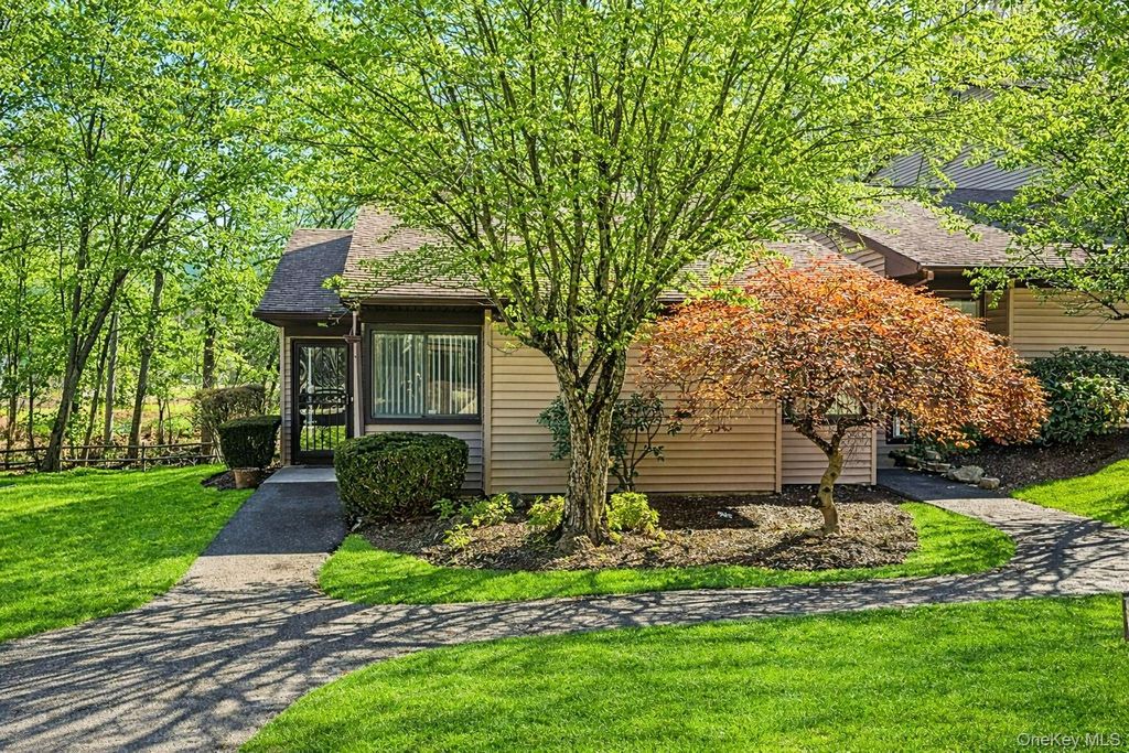 Photo of 68A Independence Court #A, Yorktown Heights, NY 10598 (MLS # 963380)