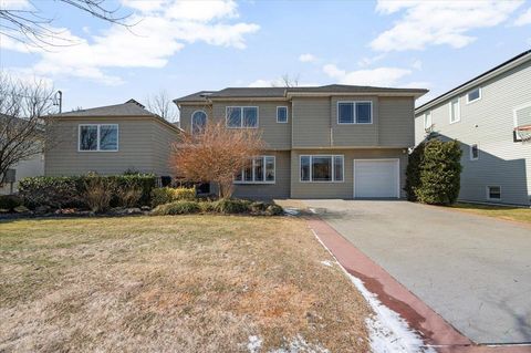 577 Barnard Avenue Woodmere NY 11598