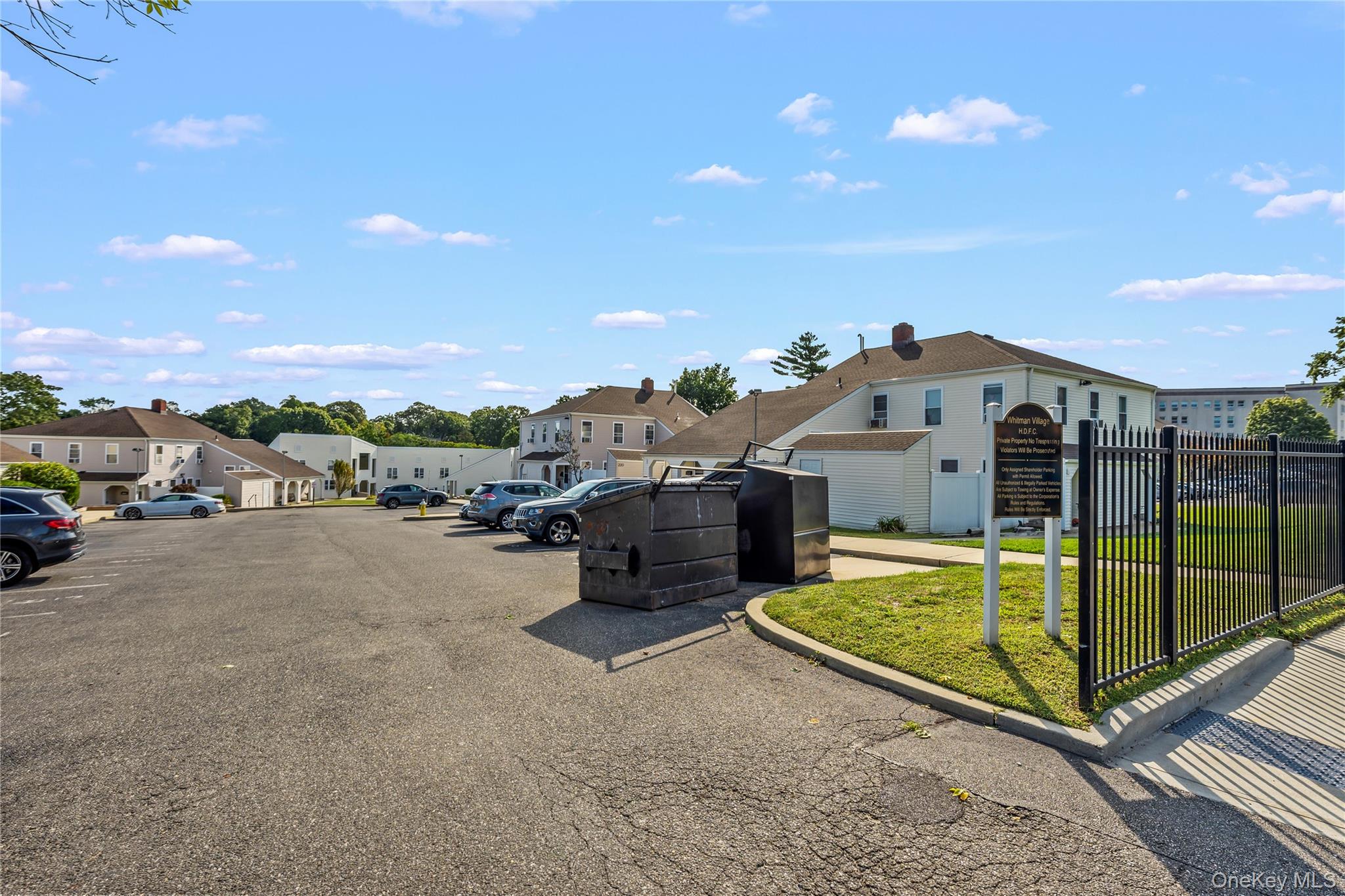 200 Lowndes Avenue A