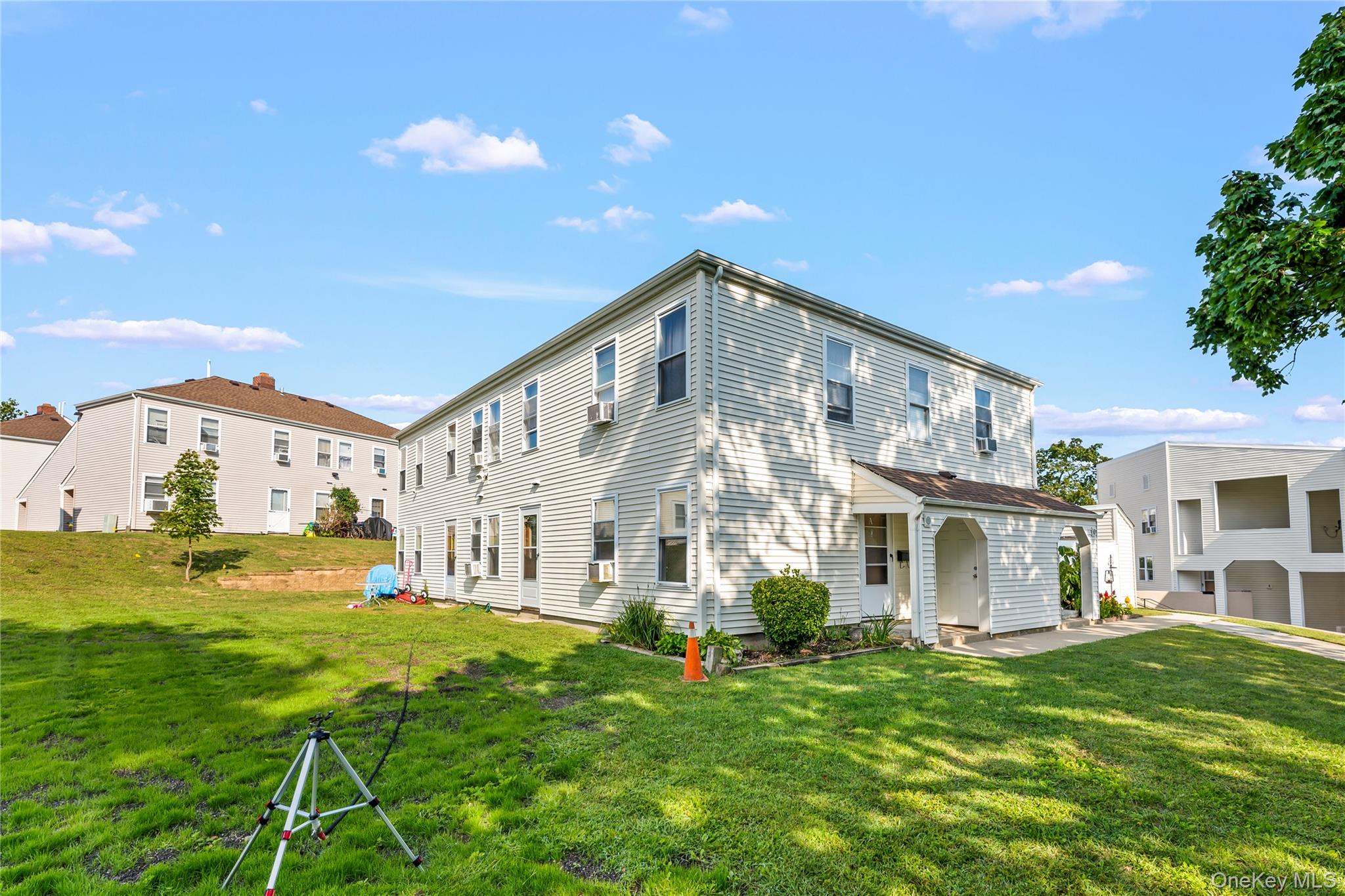 200 Lowndes Avenue A