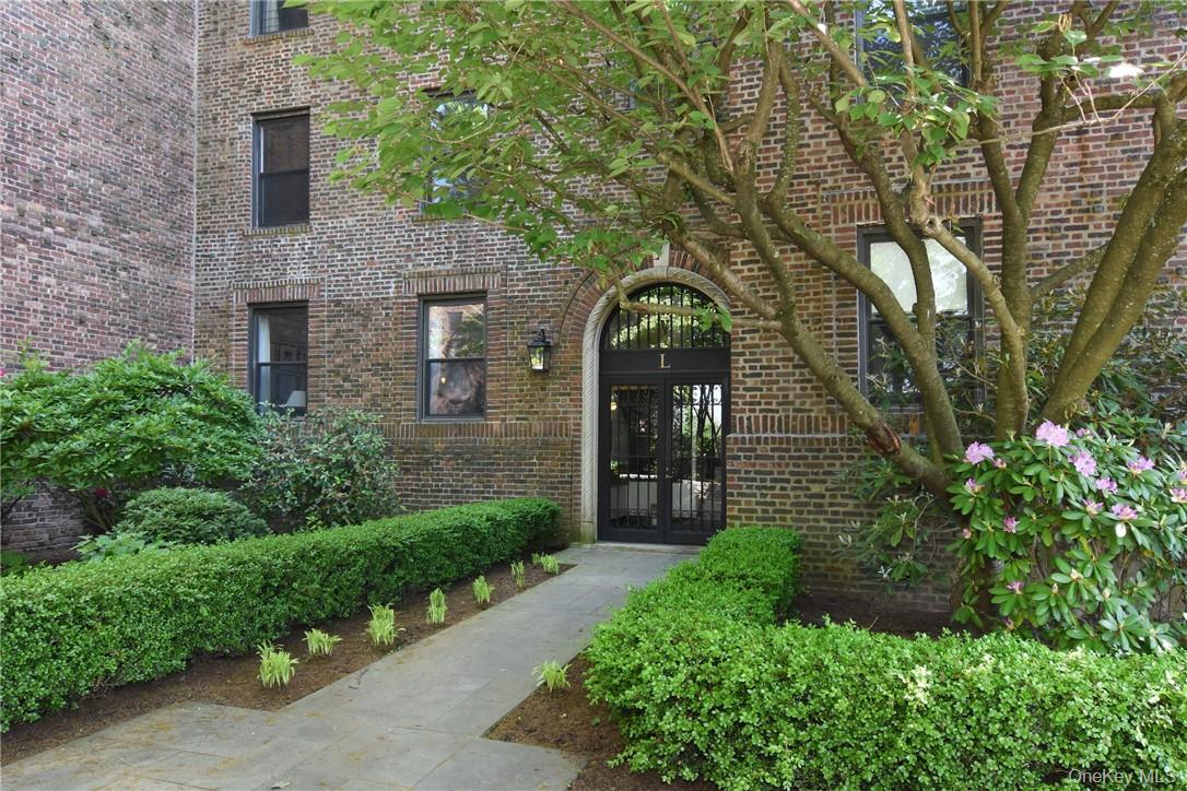 64 Sagamore Road 2L