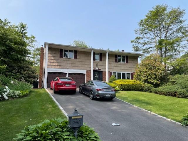 Hurtin Boulevard, Smithtown, Hamptons, NY - 4 Bedrooms  
3 Bathrooms - 