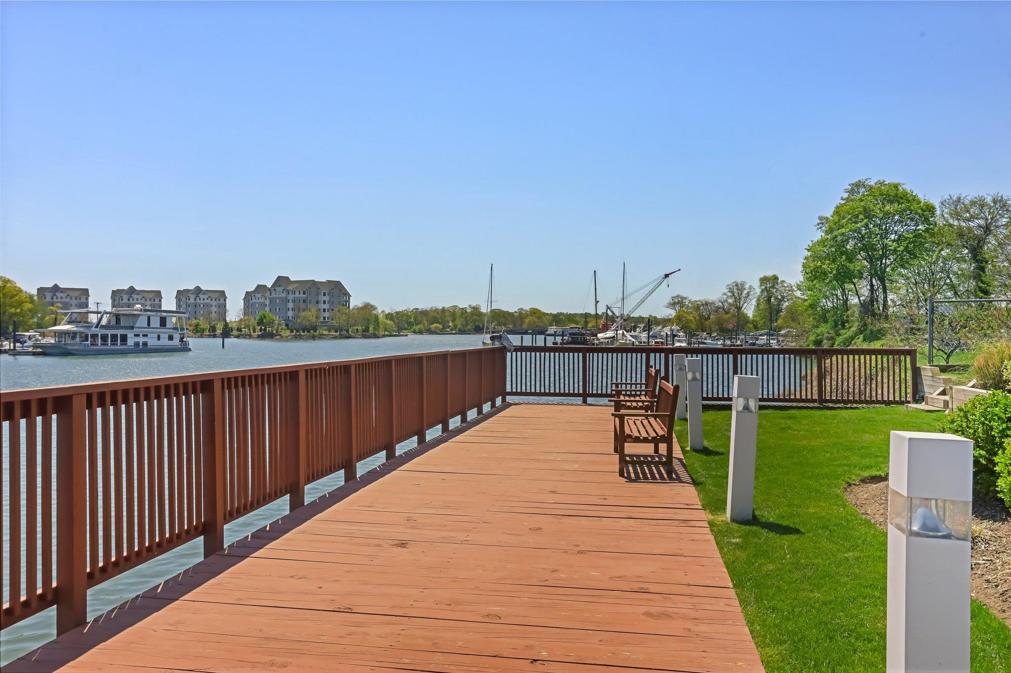 18 Shady Glen Court #302, New Rochelle, New York image 27