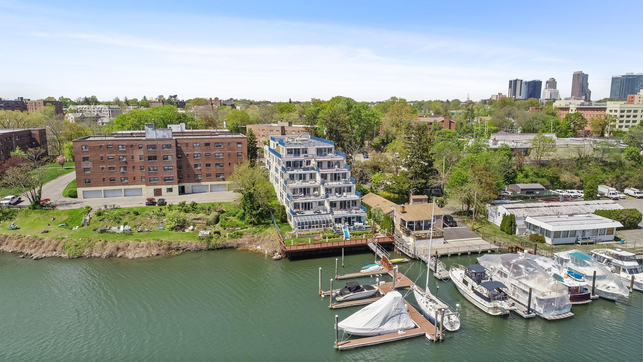 18 Shady Glen Court #302, New Rochelle, New York image 24