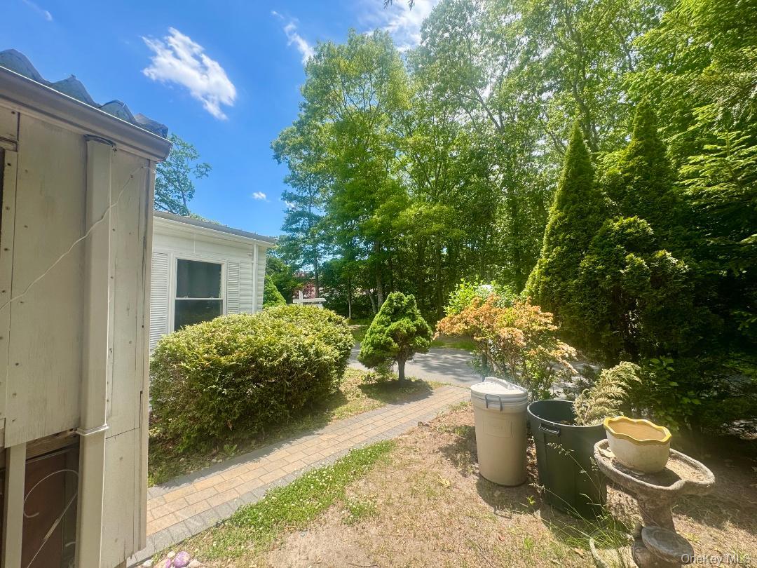 620 #25 Montauk Highway 25