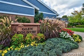 Homes For Sale - 9 Oakdale Court<br/> Ridge, NY 11961