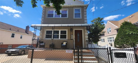 Multifamily For Sale - 1637 Stadium Avenue<br/> Bronx County, Bronx, NY 10465