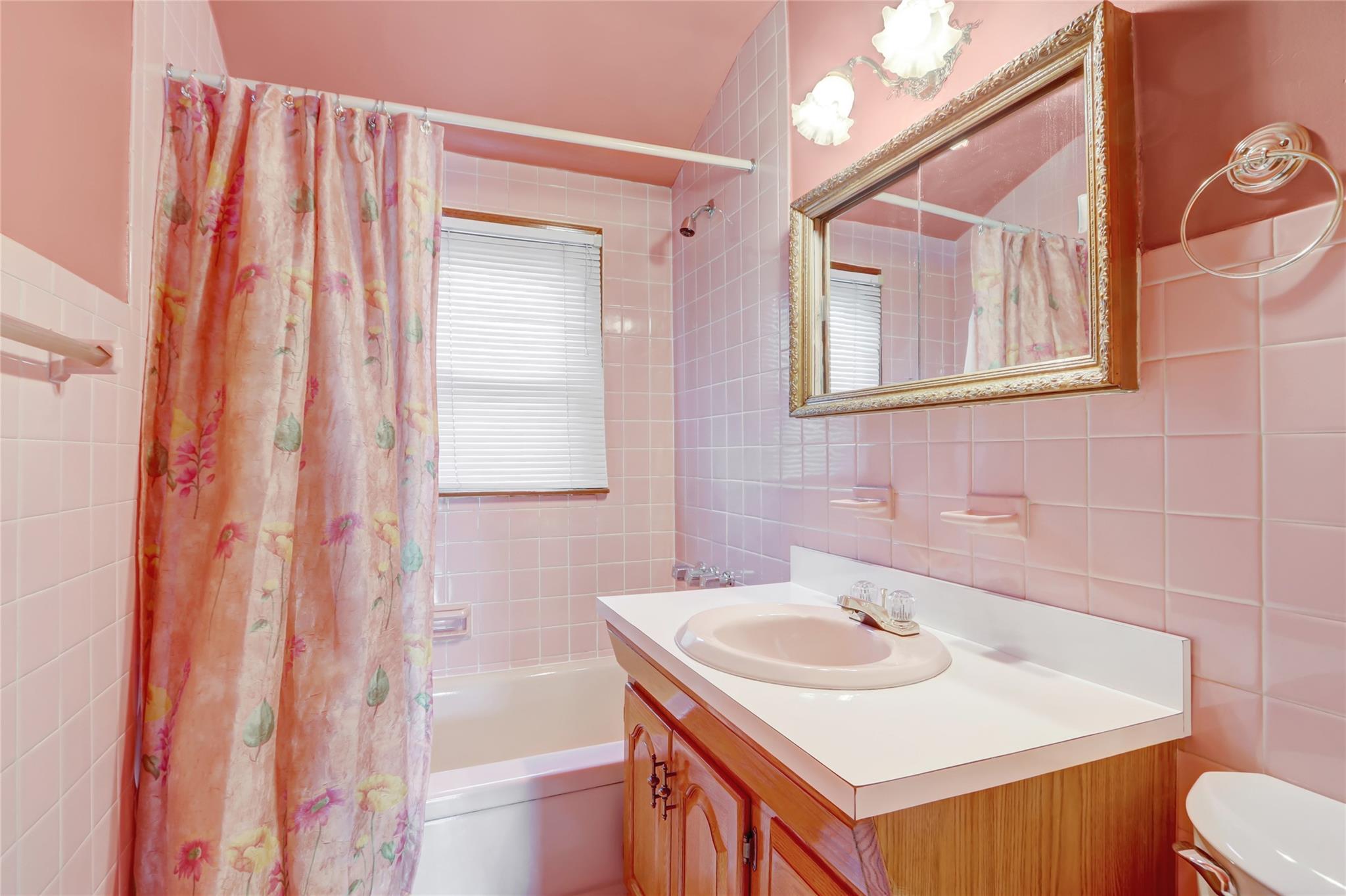 247-24 136th Road, Rosedale, New York image 15