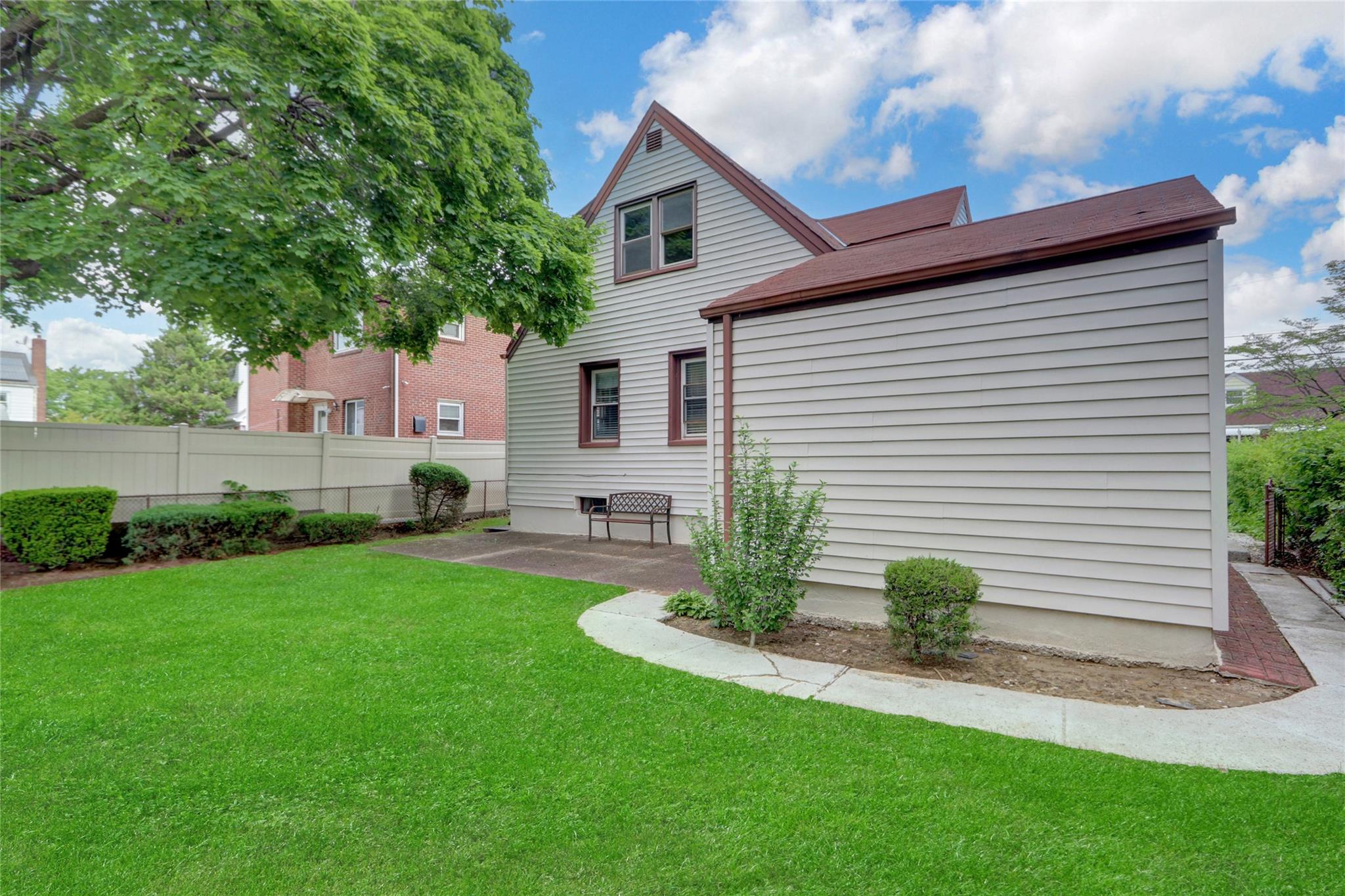 247-24 136th Road, Rosedale, New York image 20