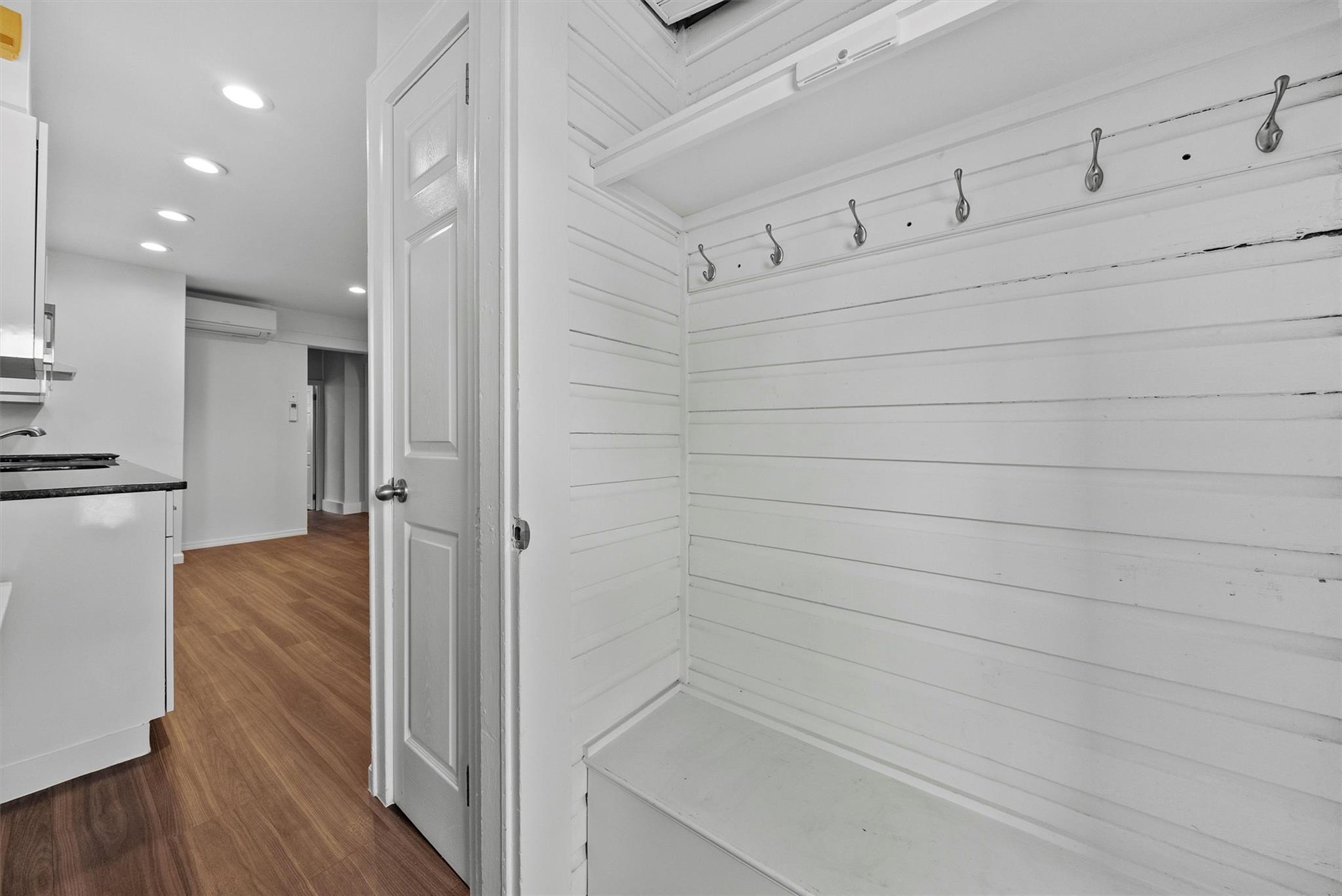 Sleepy Hollow, New York 10591, United States, 2 Bedrooms Bedrooms, ,2 BathroomsBathrooms,Residential,Active,84029