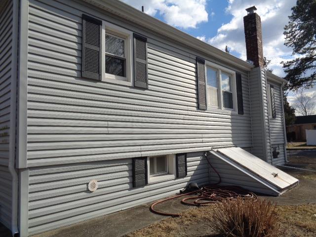 95 Babylon Street, Islip Terrace, New York image 3