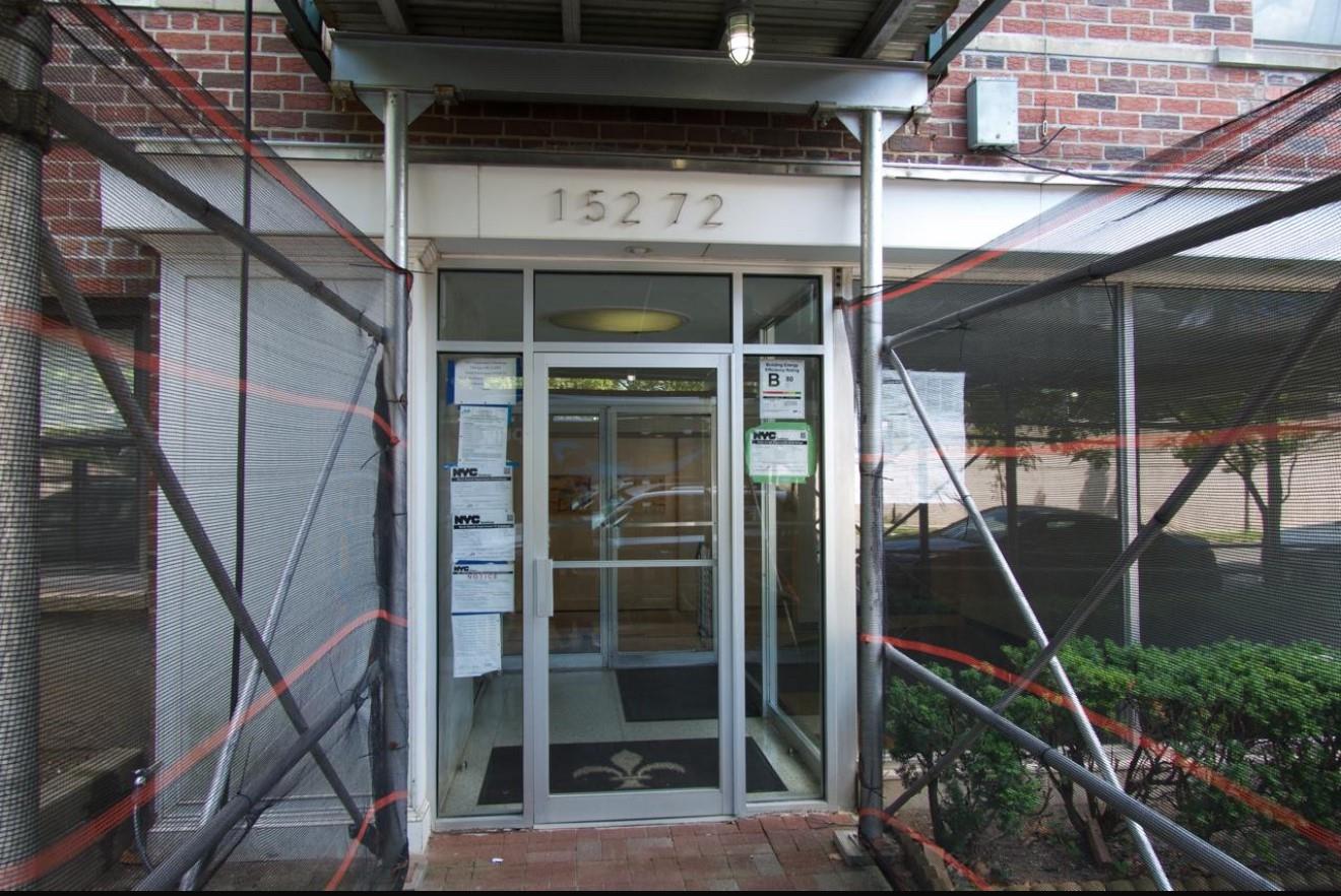 Property for Sale at Melbourne Avenue Le, Flushing, Queens, NY - Bedrooms: 1 
Bathrooms: 1 
Rooms: 4  - $418,000