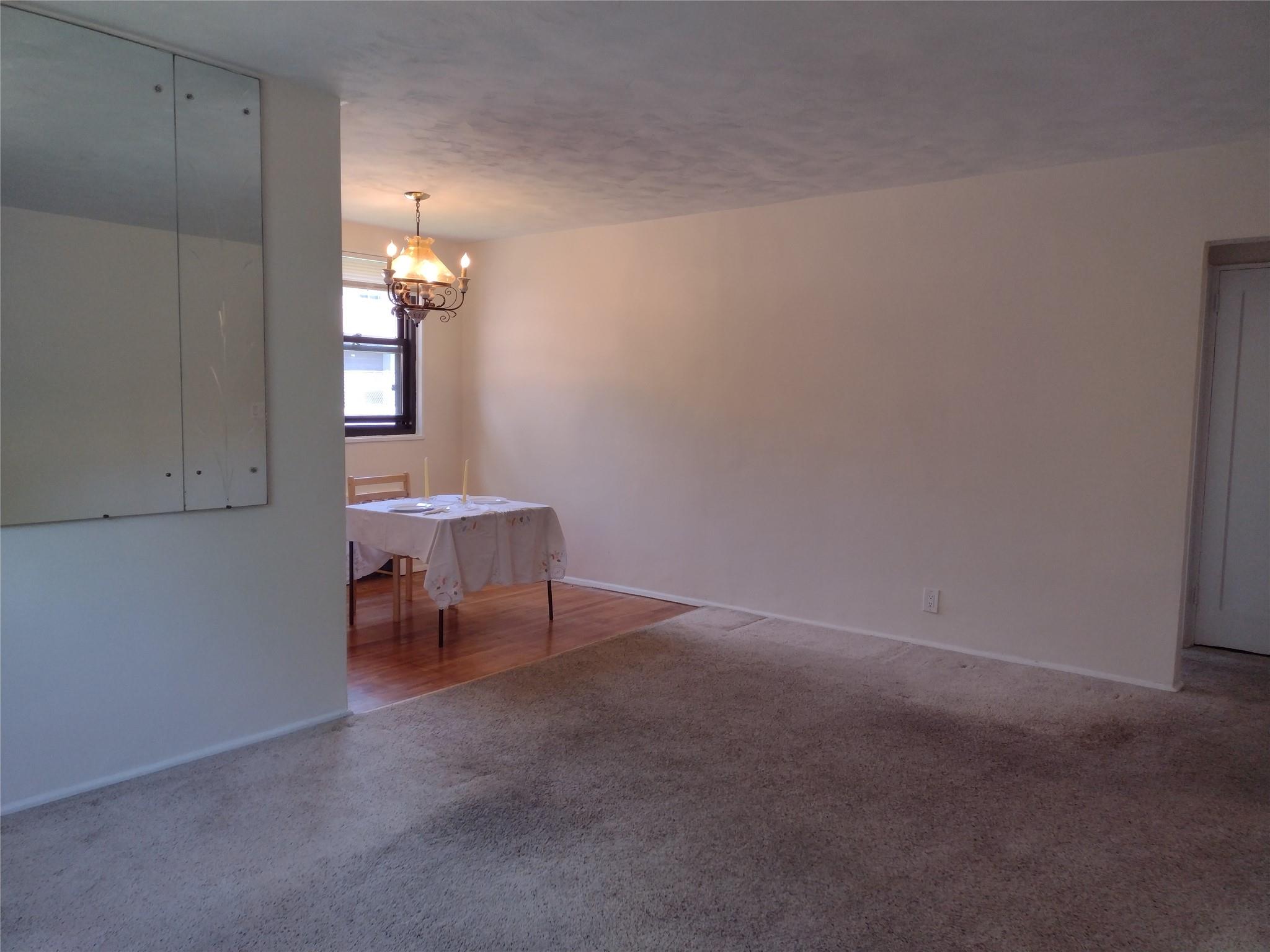 242-52 Horace Harding 2