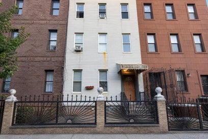 236 Schaefer Street Brooklyn NY 11207