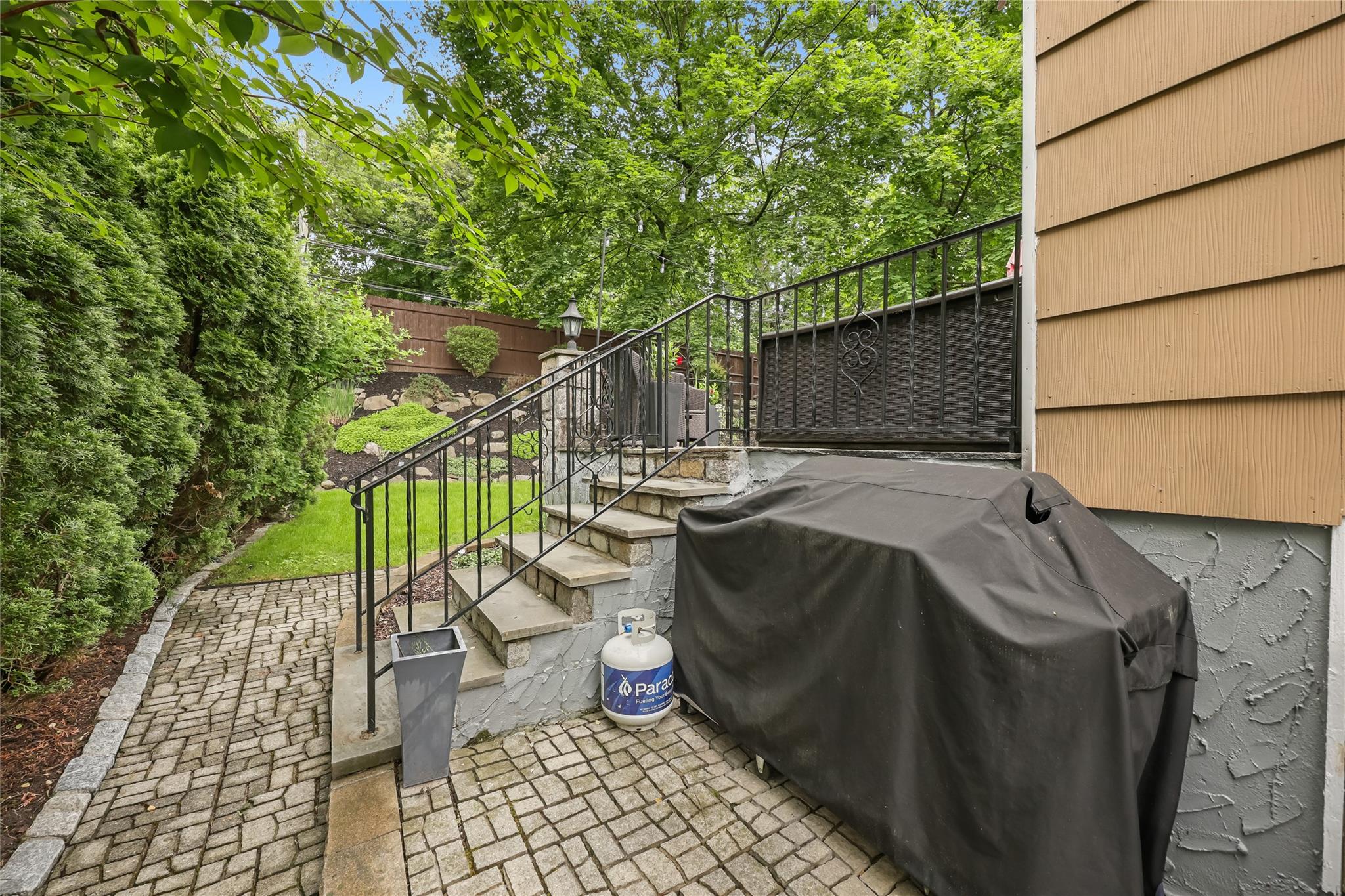 243 Albemarle Road, White Plains, New York image 32
