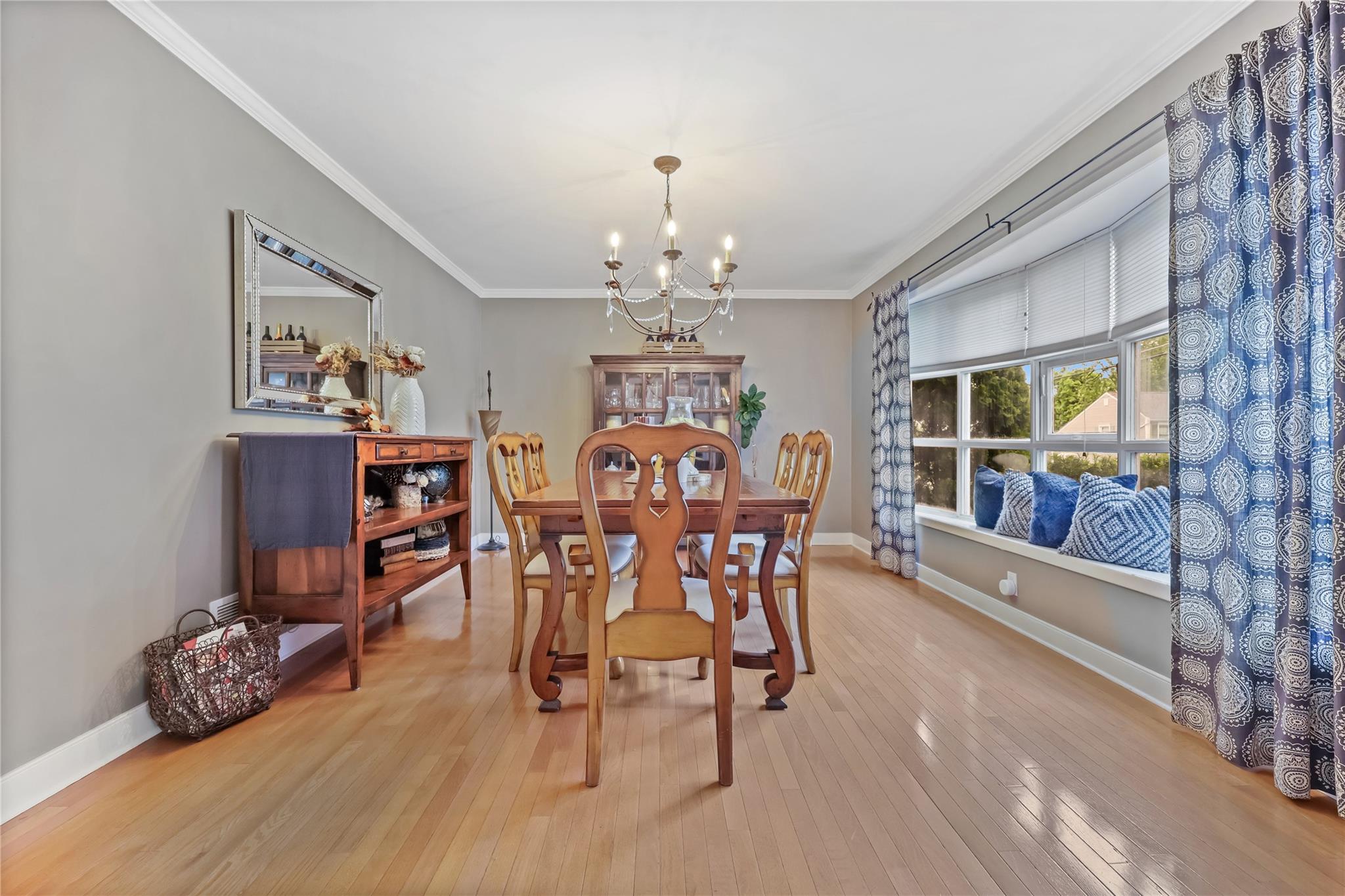 243 Albemarle Road, White Plains, New York image 16