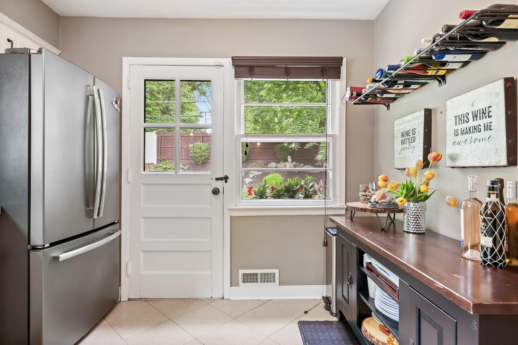 243 Albemarle Road, White Plains, New York image 14