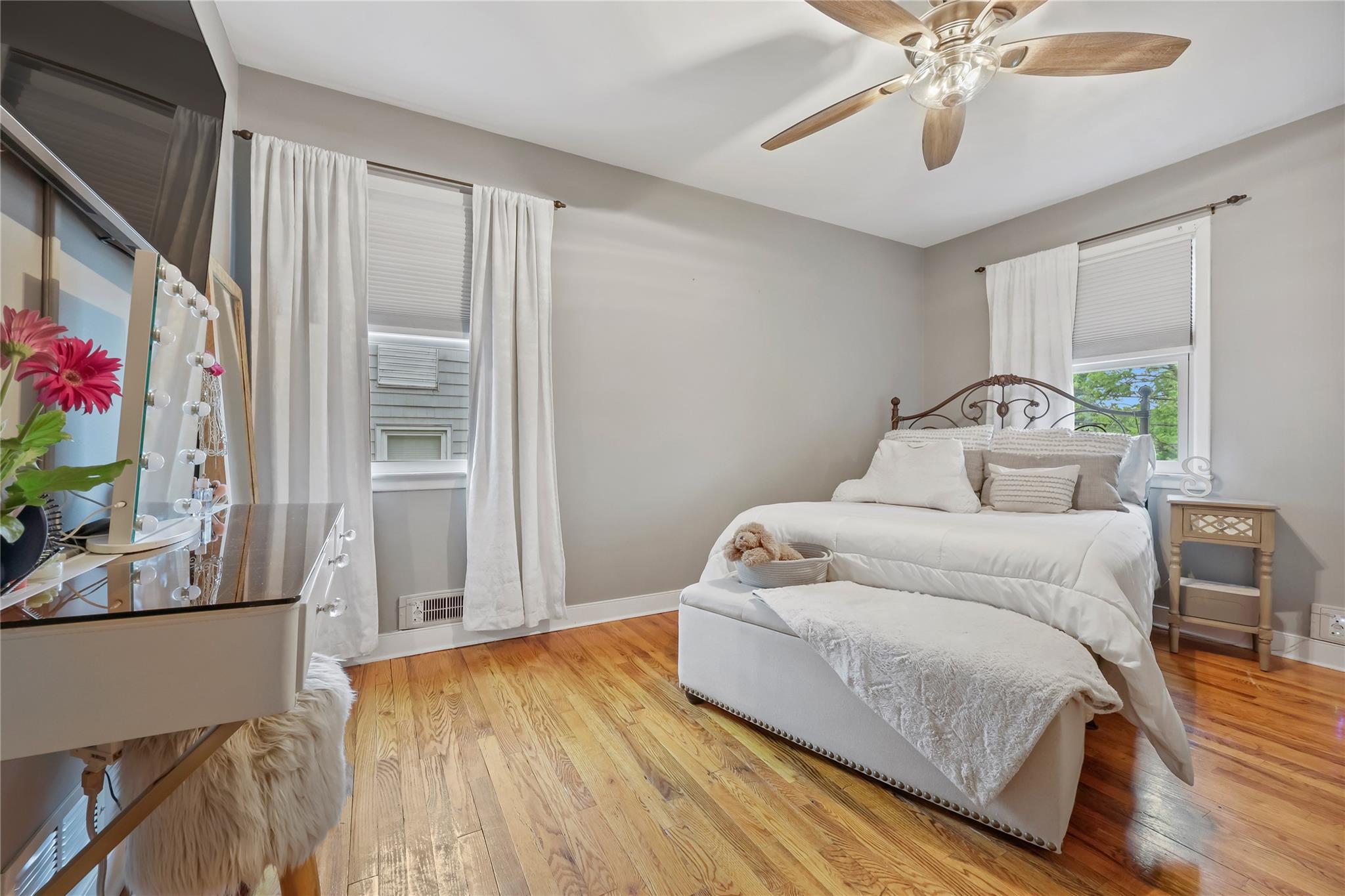 243 Albemarle Road, White Plains, New York image 22
