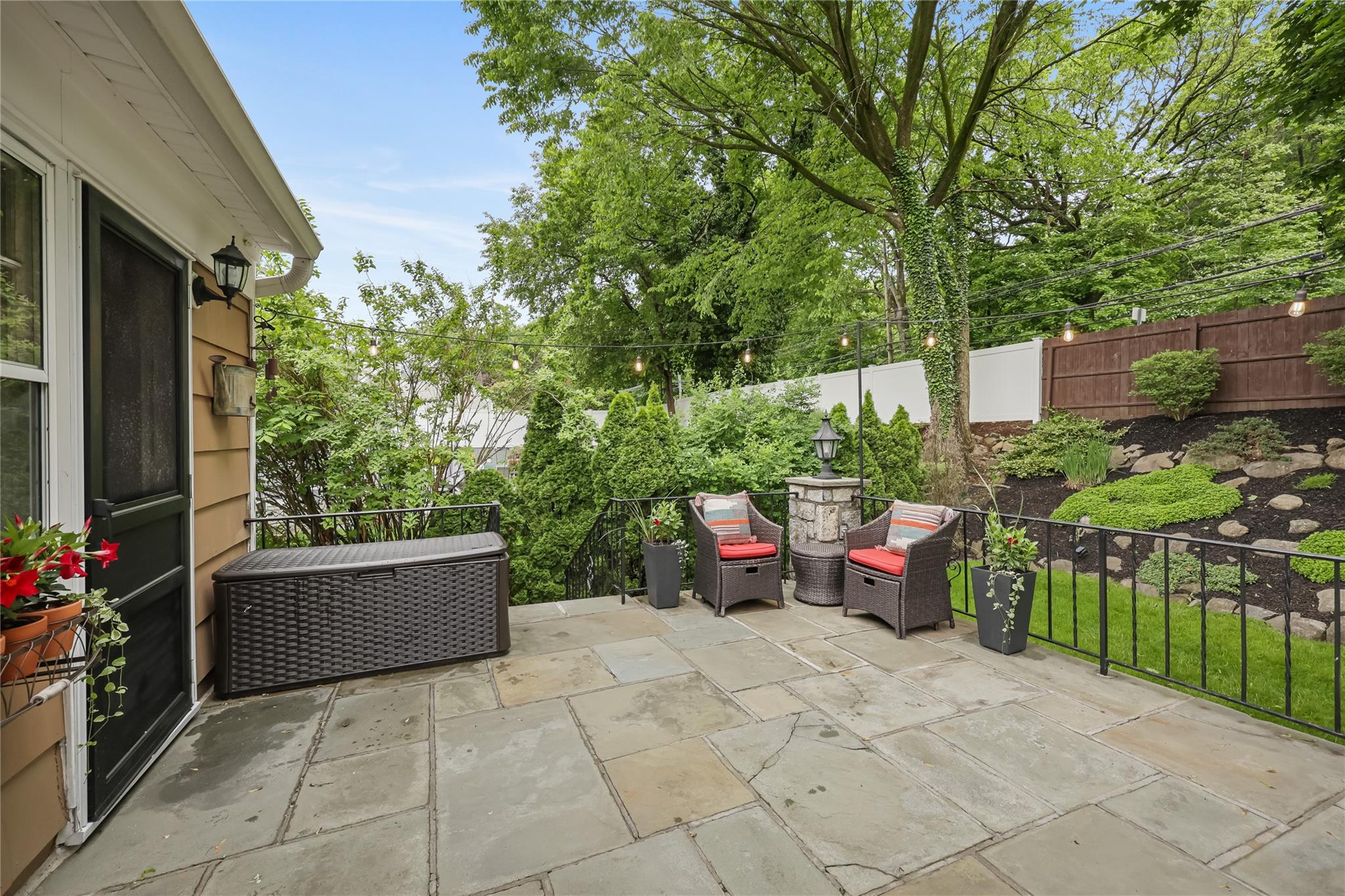 243 Albemarle Road, White Plains, New York image 30