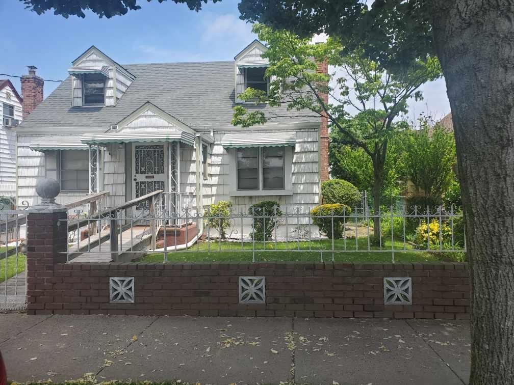 241-33 143rd Avenue, Rosedale, New York image 3