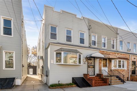 7520 60th Place Glendale NY 11385