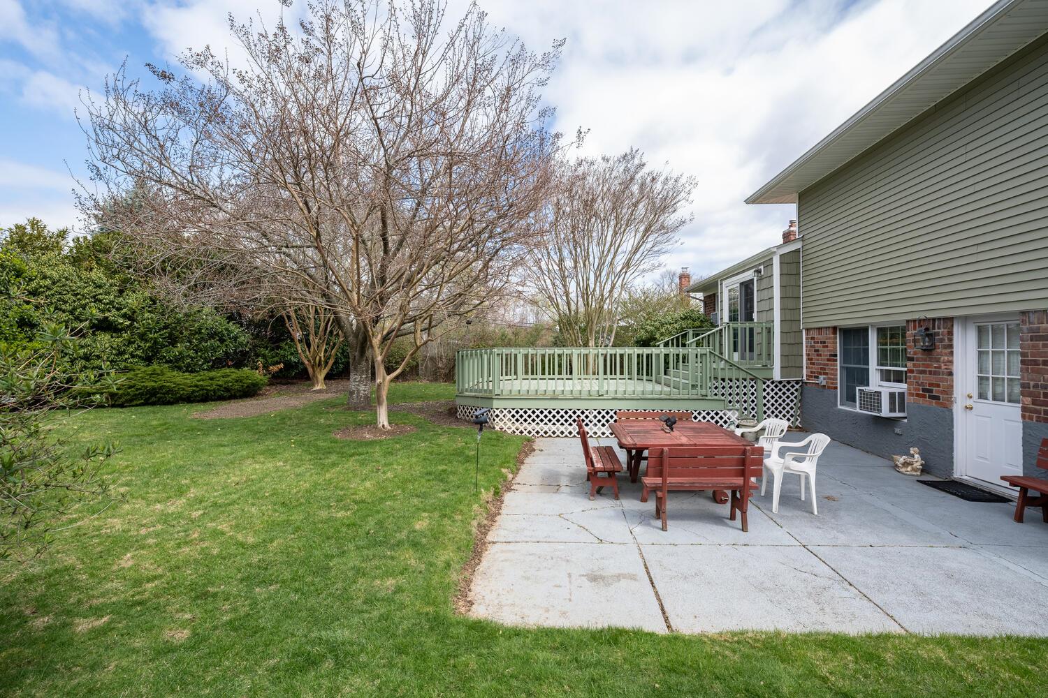 15 Hayrick Lane, Commack, New York image 21