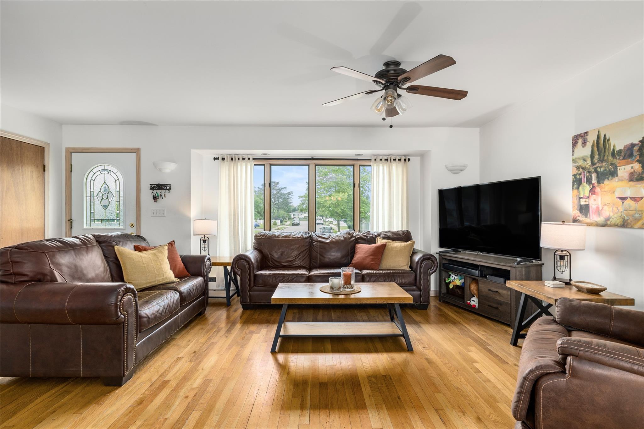 24 Lincoln Street, Farmingdale, New York image 6