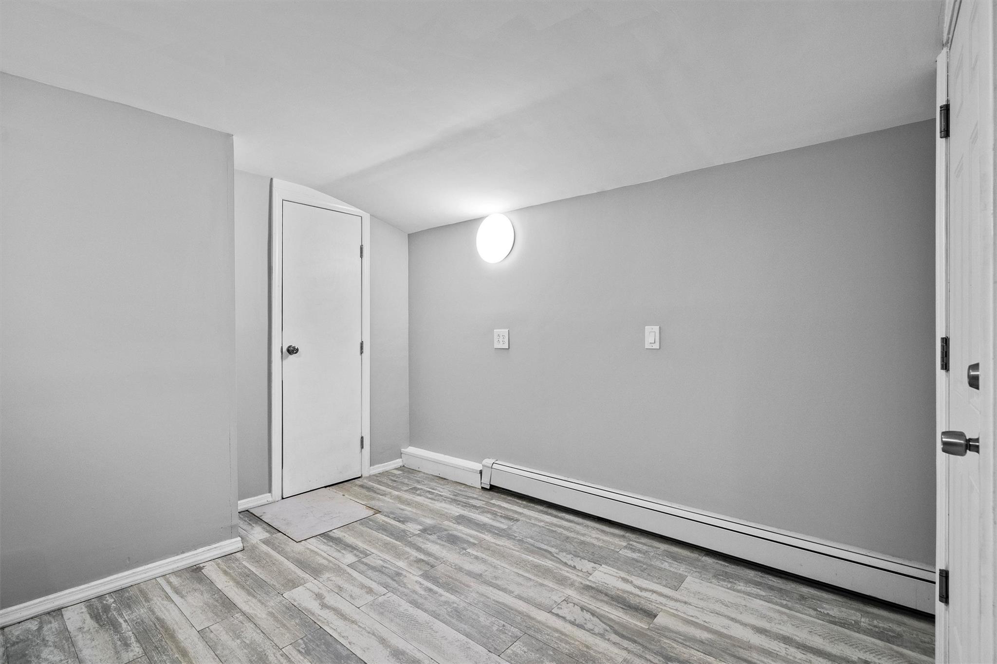 2904 Yates Avenue, Bronx, New York image 27