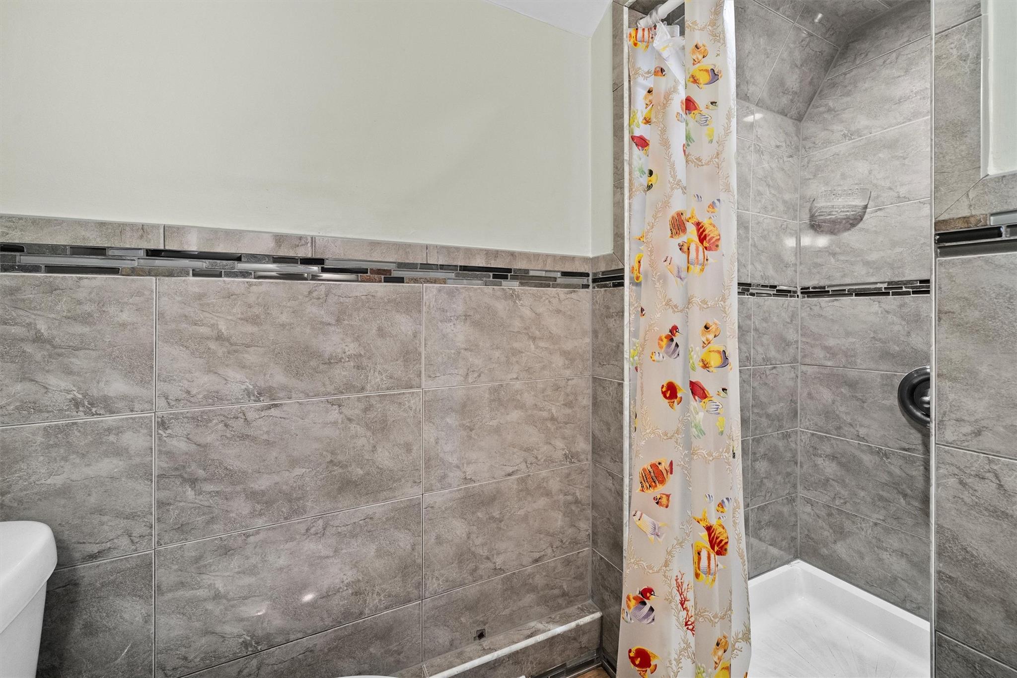 2904 Yates Avenue, Bronx, New York image 25
