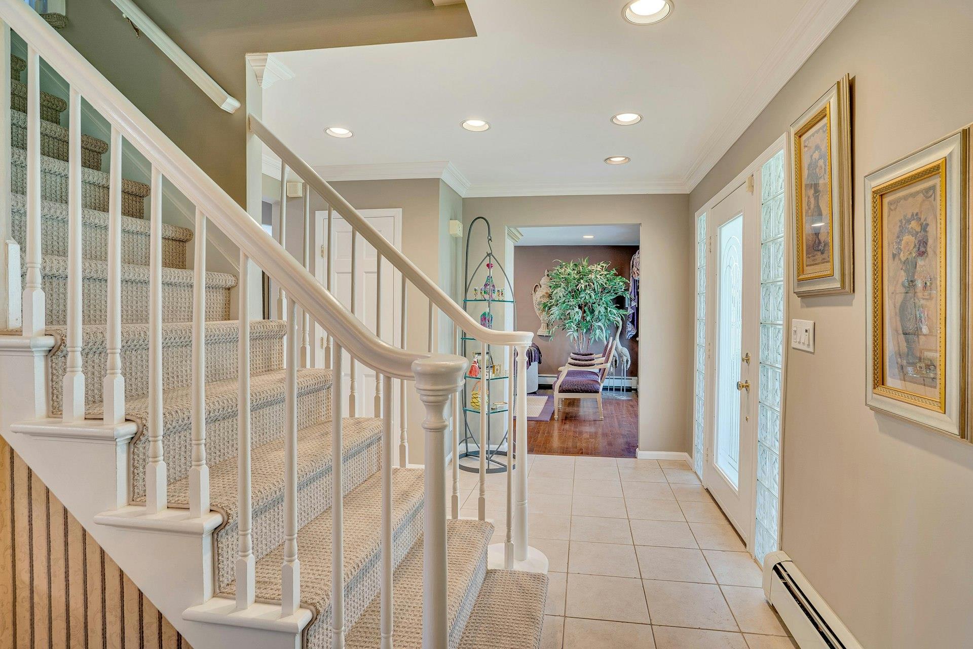 8 Bayard Drive, Dix Hills, New York image 8
