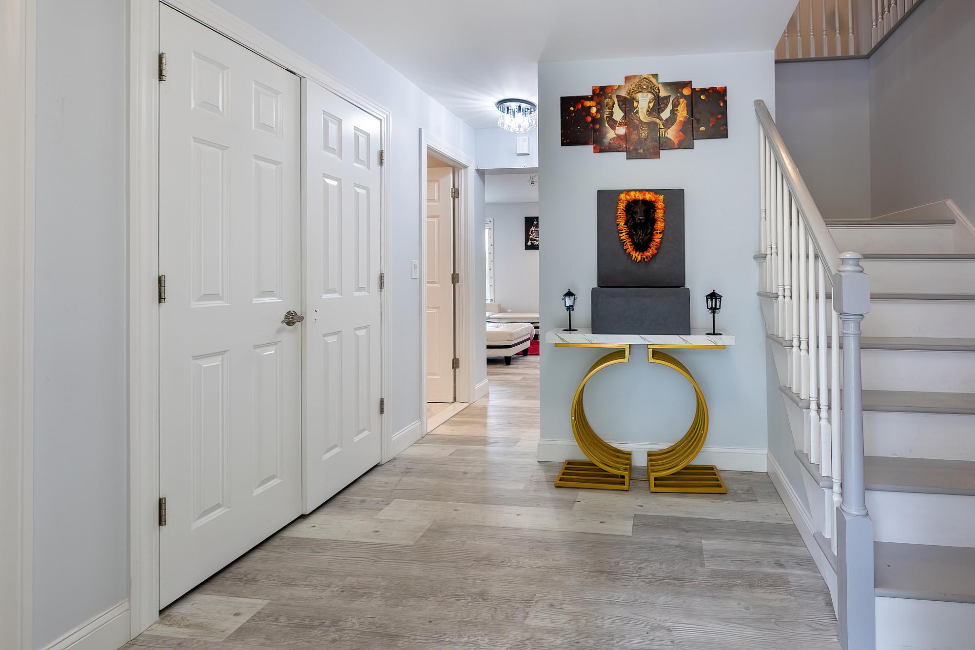 5 Teramar Way, White Plains, New York image 3