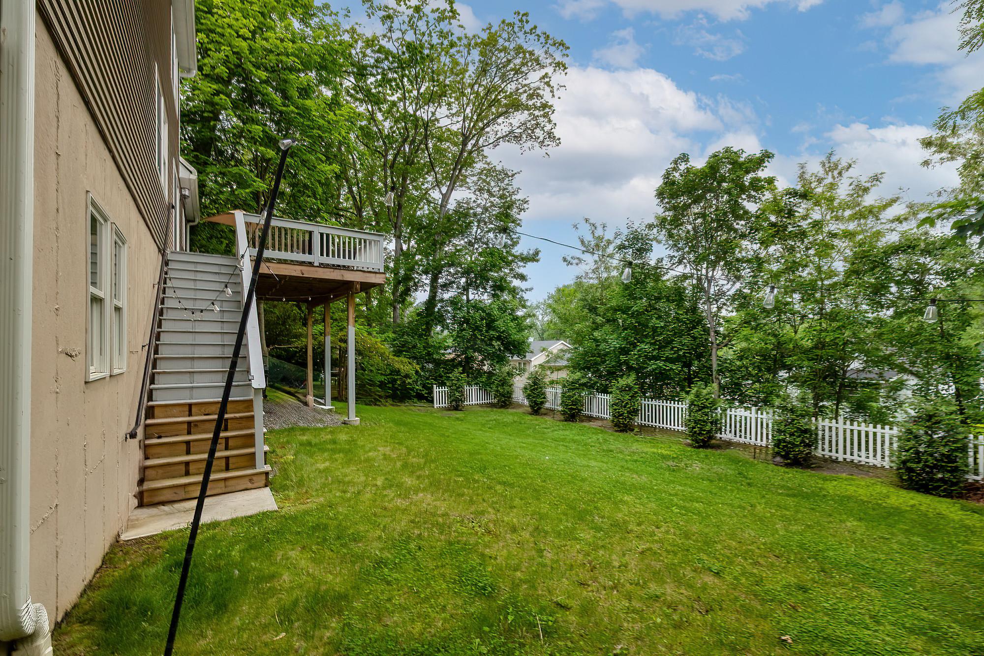 5 Teramar Way, White Plains, New York image 33