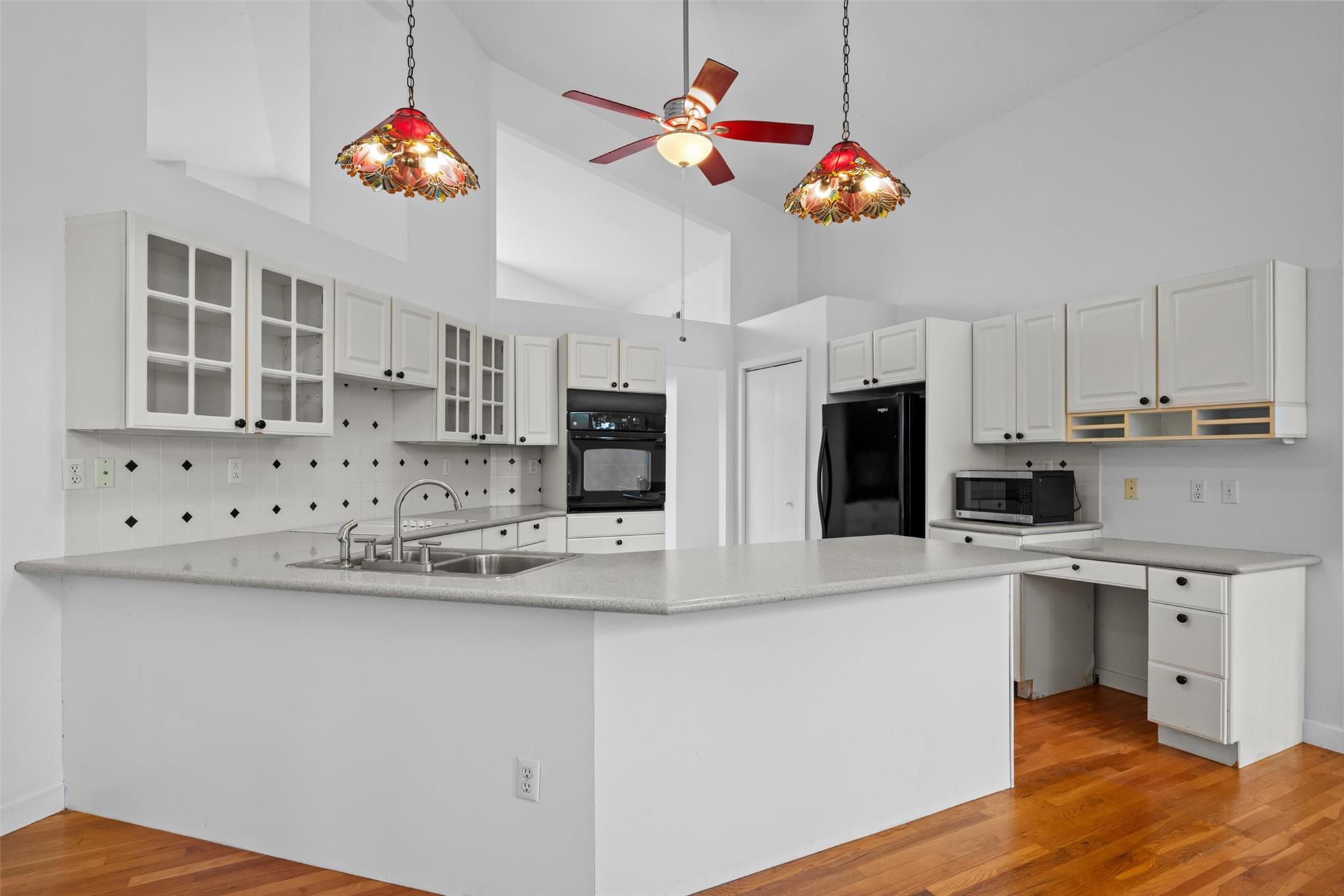 2 N Bianca Court, Warwick, Florida image 16