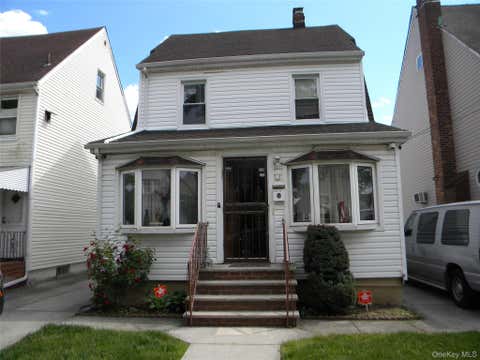 Homes For Sale - 24126 86th Road<br/> Queens County, Bellerose, NY 11426