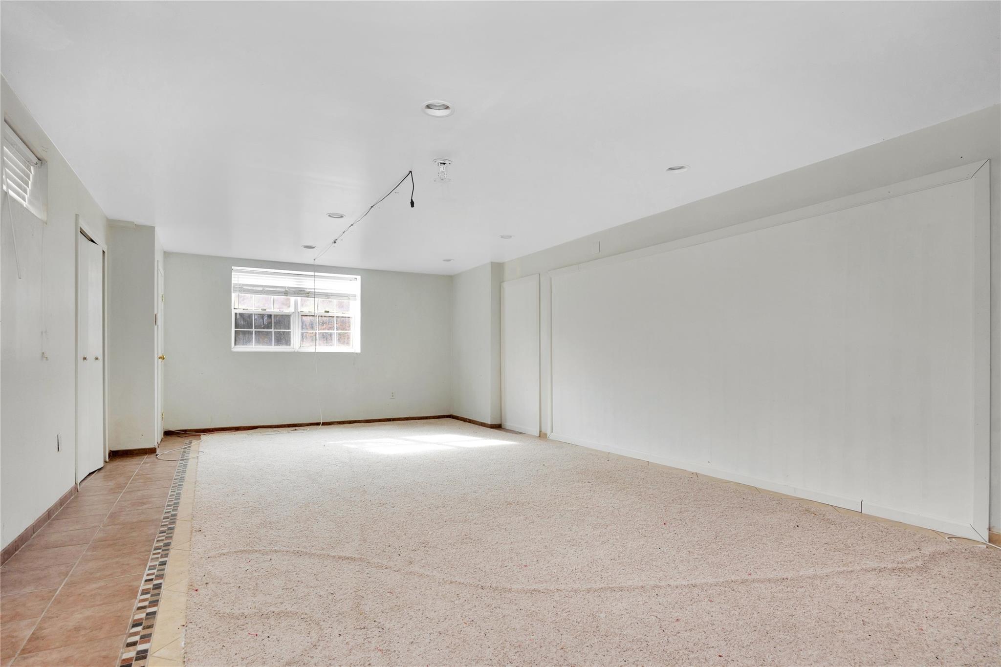 8 Hessian Court, Brookhaven, New York image 26