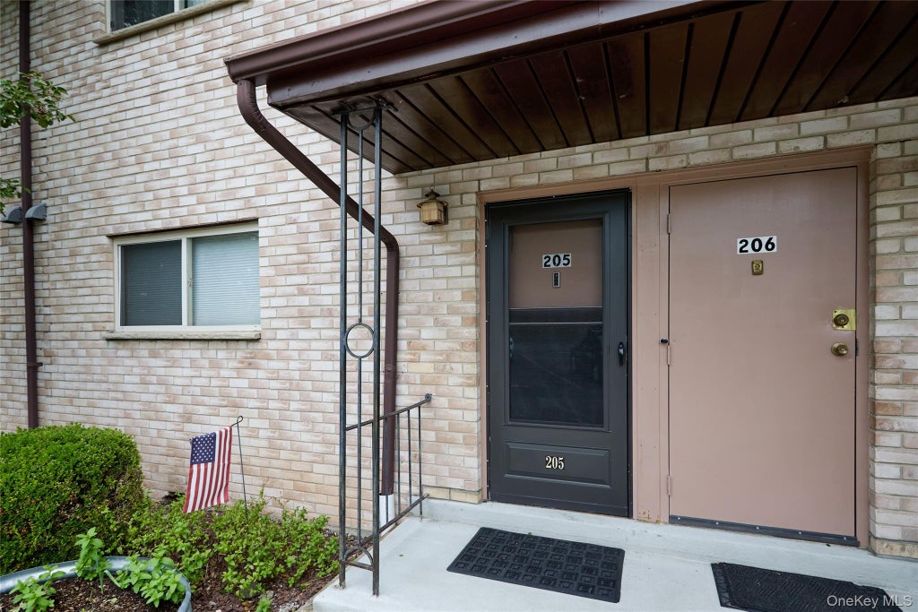 Photo of 26 Cooper Road #205, Poughkeepsie, NY 12603 (MLS # 1058201)