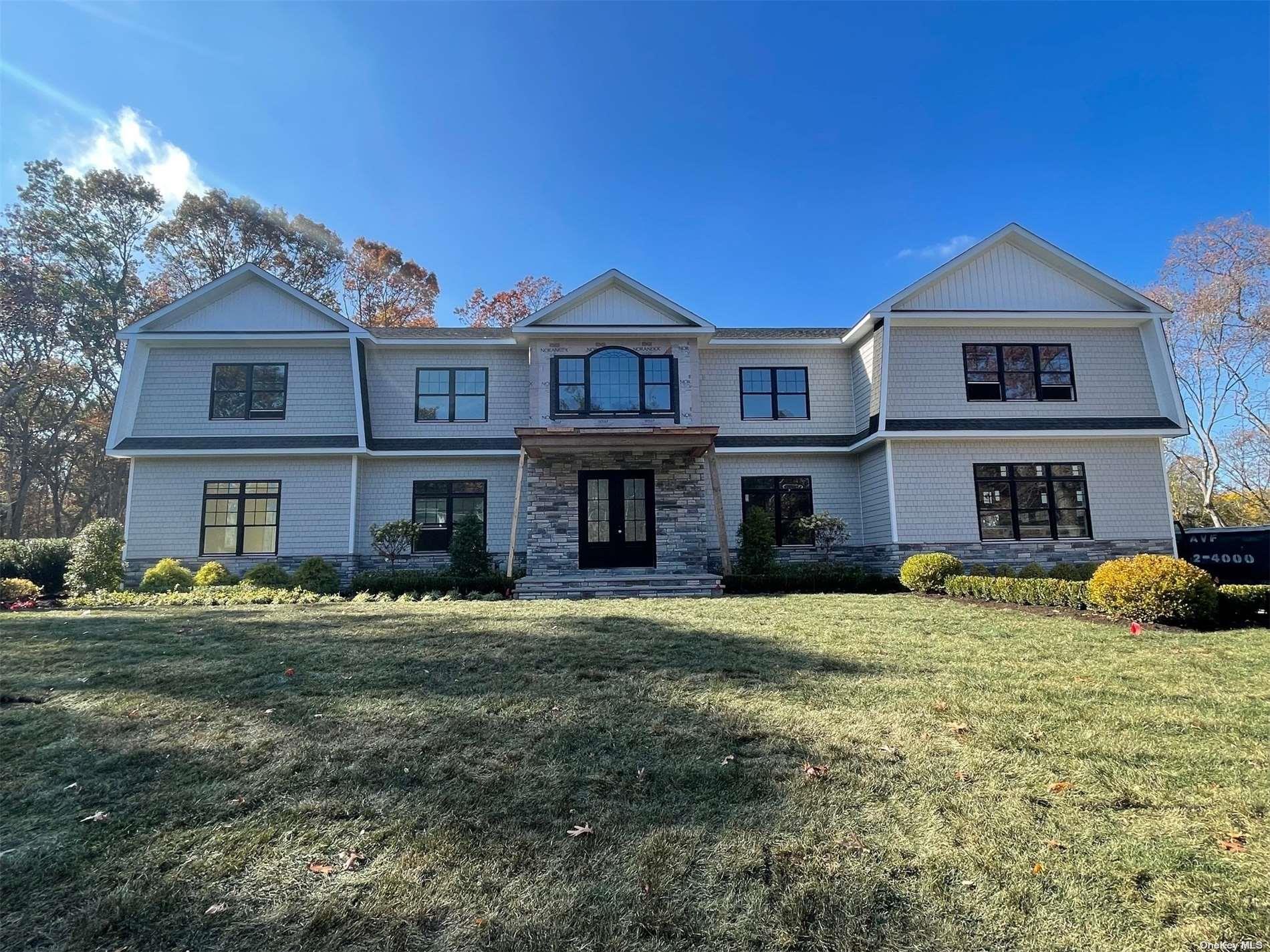 31 Fairbanks Boulevard, Woodbury, New York image 19