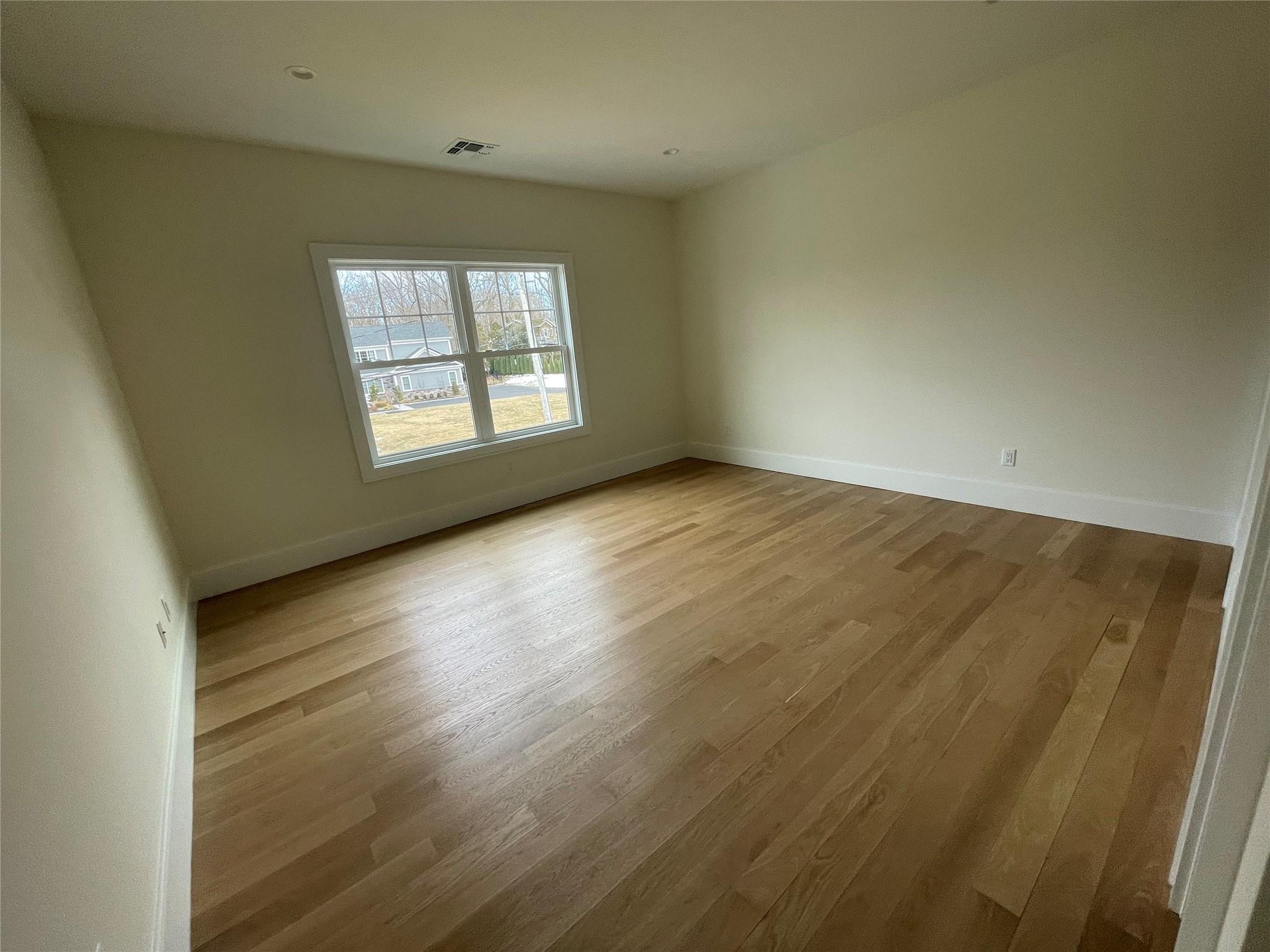 31 Fairbanks Boulevard, Woodbury, New York image 17